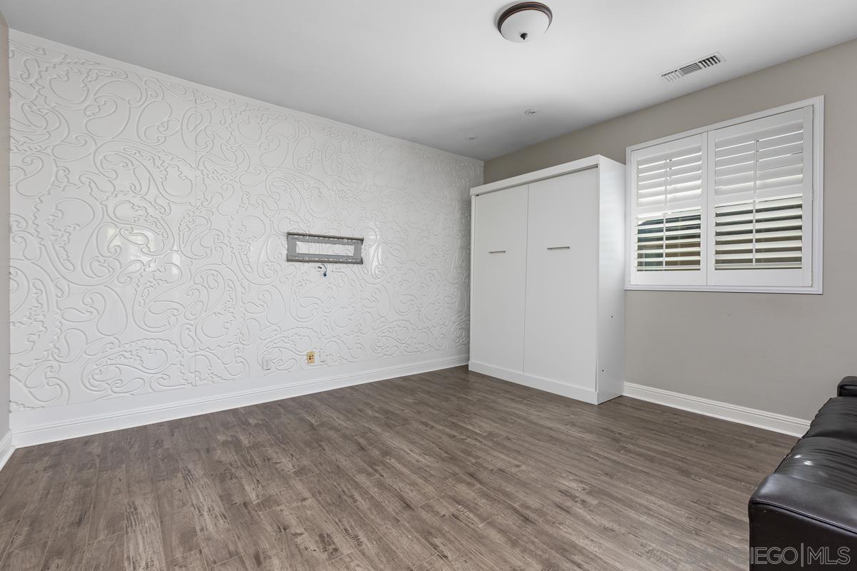 Detail Gallery Image 20 of 45 For 15639  via Montecristo, San Diego,  CA 92127 - 4 Beds | 3/1 Baths