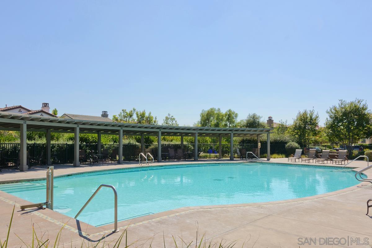 Detail Gallery Image 40 of 45 For 15639  via Montecristo, San Diego,  CA 92127 - 4 Beds | 3/1 Baths