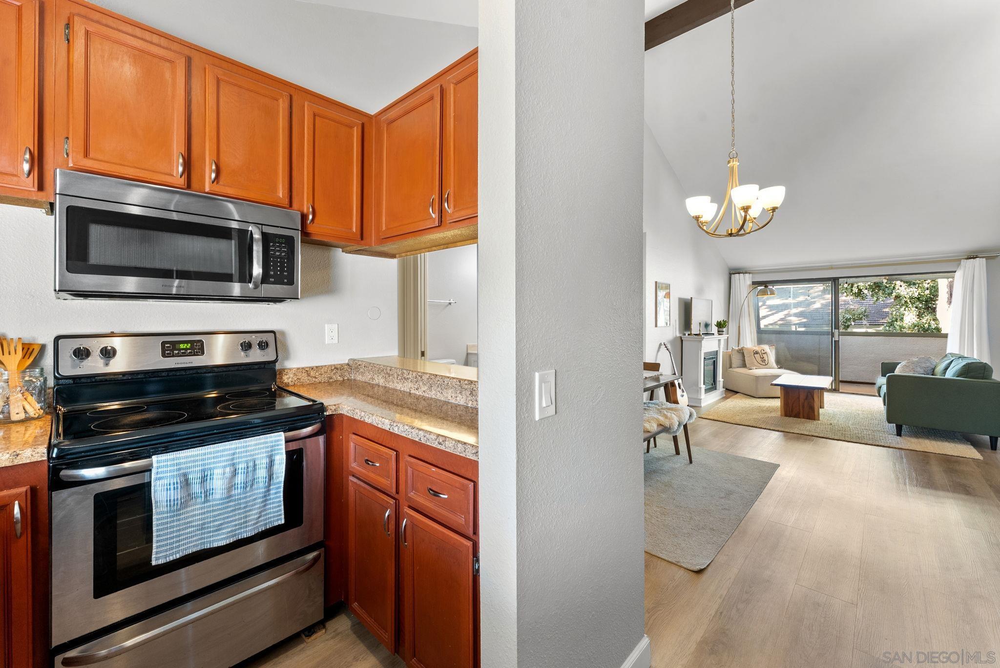 Detail Gallery Image 11 of 29 For 6182  Agee Street  #194,  San Diego,  CA 92122 - 2 Beds | 1/1 Baths