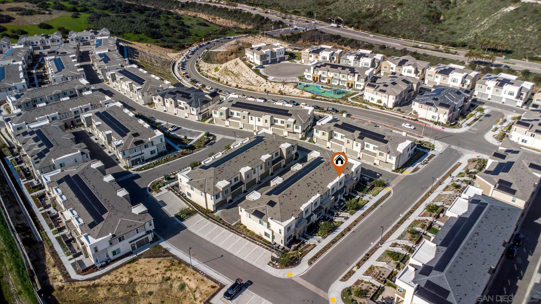 Detail Gallery Image 37 of 51 For 766  Jilian St  #2,  Chula Vista,  CA 91911 - 3 Beds | 2/1 Baths