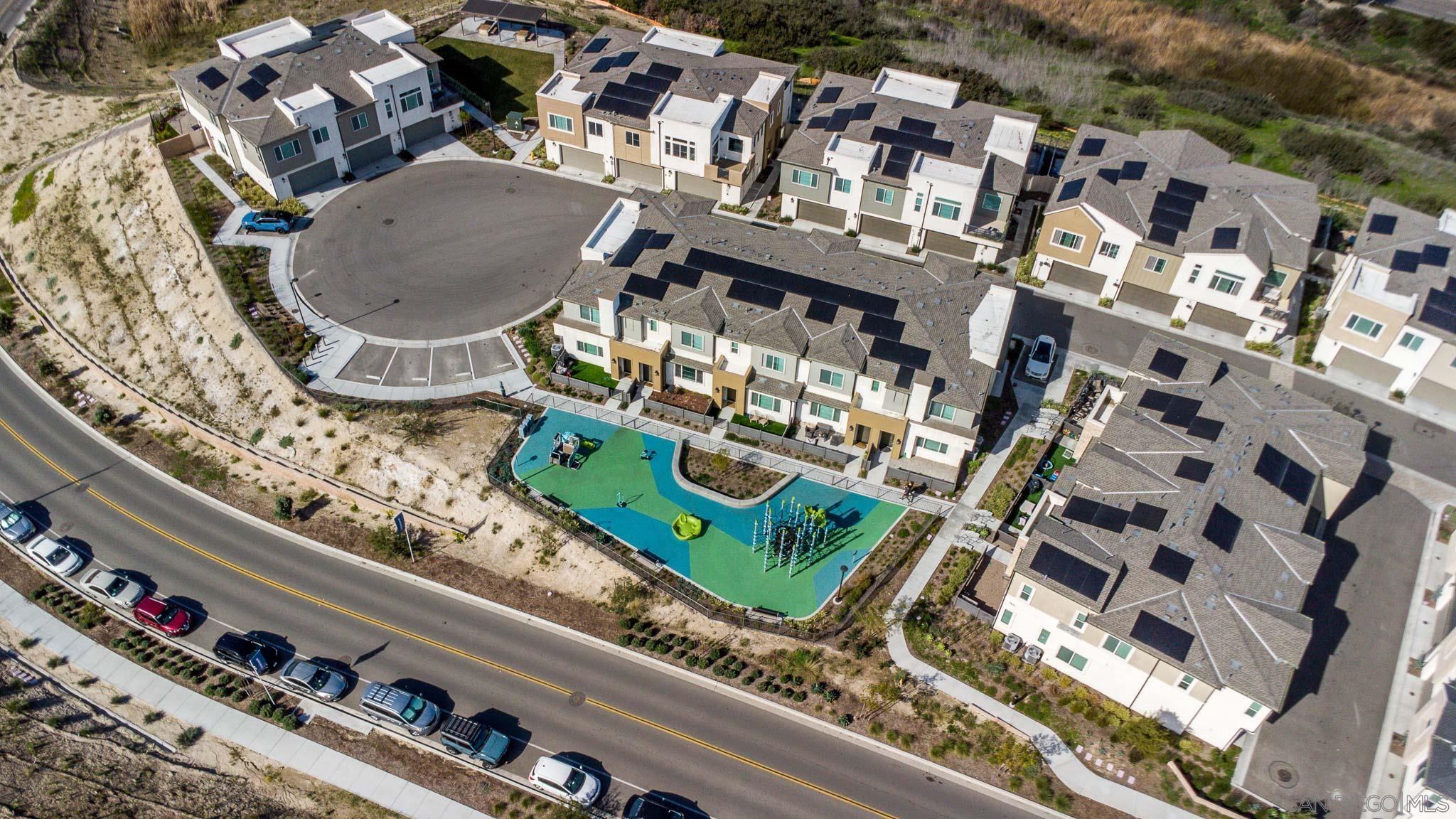 Detail Gallery Image 38 of 51 For 766  Jilian St  #2,  Chula Vista,  CA 91911 - 3 Beds | 2/1 Baths