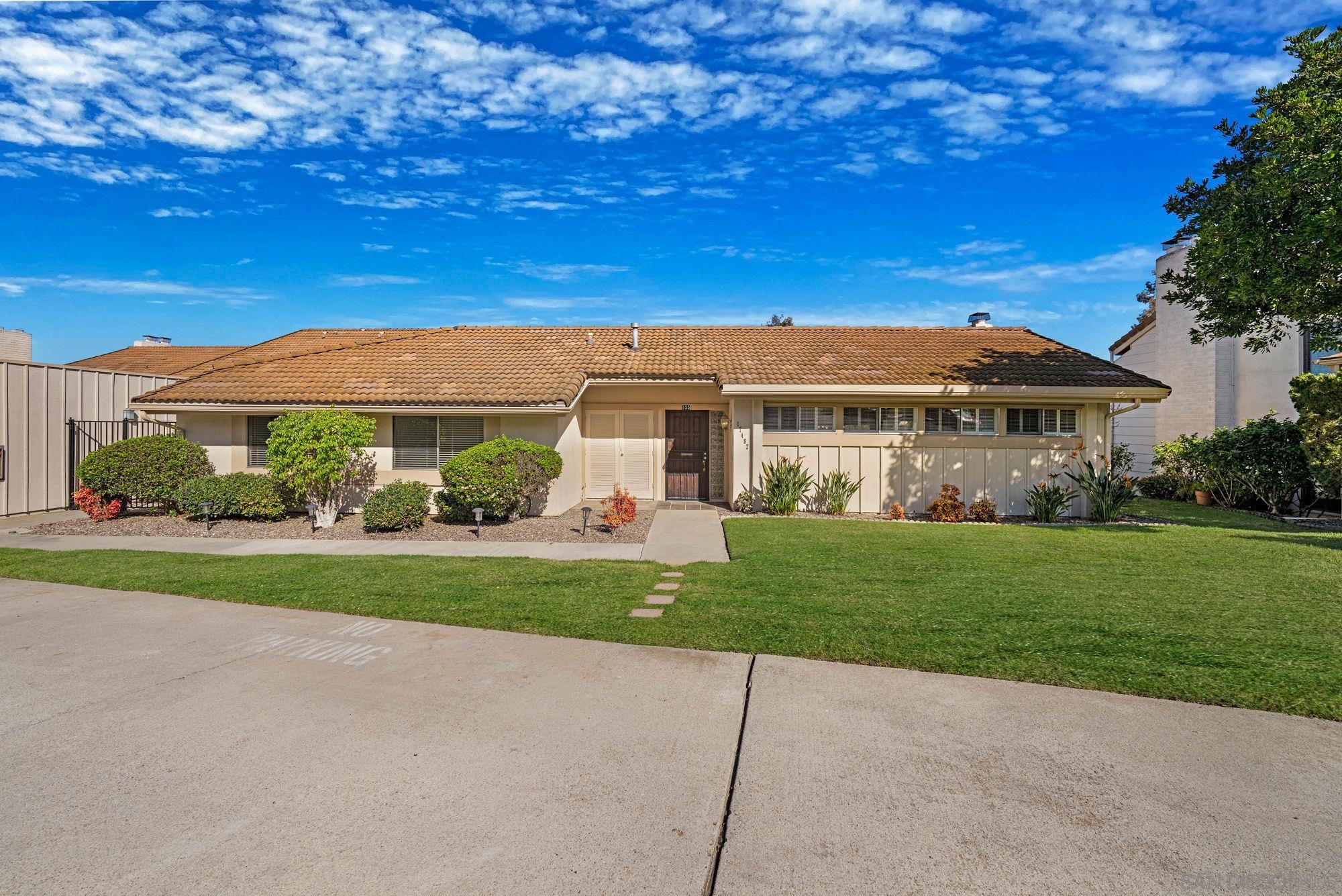 Front Image Thumbnail for SD260002805