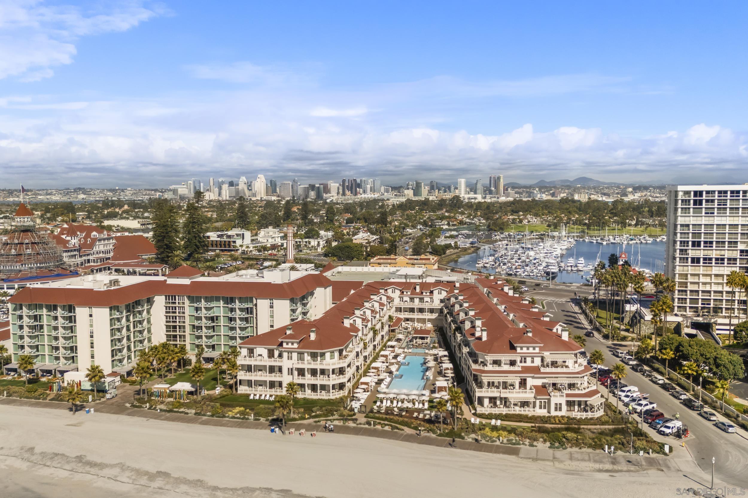 Detail Gallery Image 2 of 47 For 1500  Orange Ave  #38,  Coronado,  CA 92118 - 2 Beds | 2 Baths