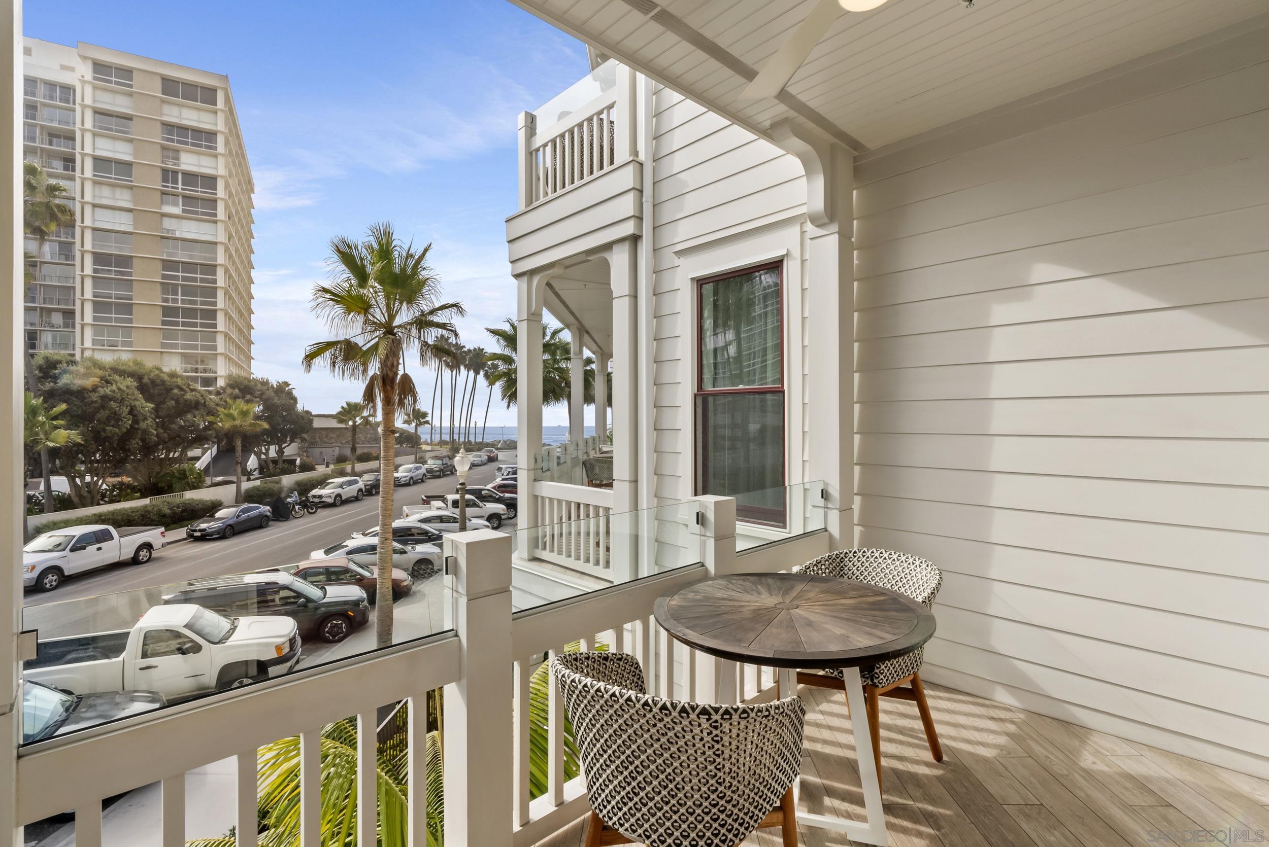 Detail Gallery Image 10 of 47 For 1500  Orange Ave  #38,  Coronado,  CA 92118 - 2 Beds | 2 Baths