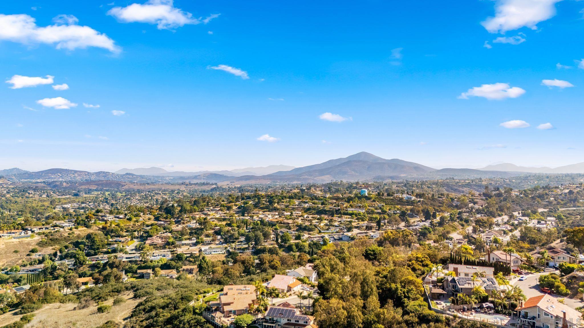 Detail Gallery Image 24 of 24 For 363  Surrey Dr, Bonita,  CA 91902 - 5 Beds | 3/1 Baths