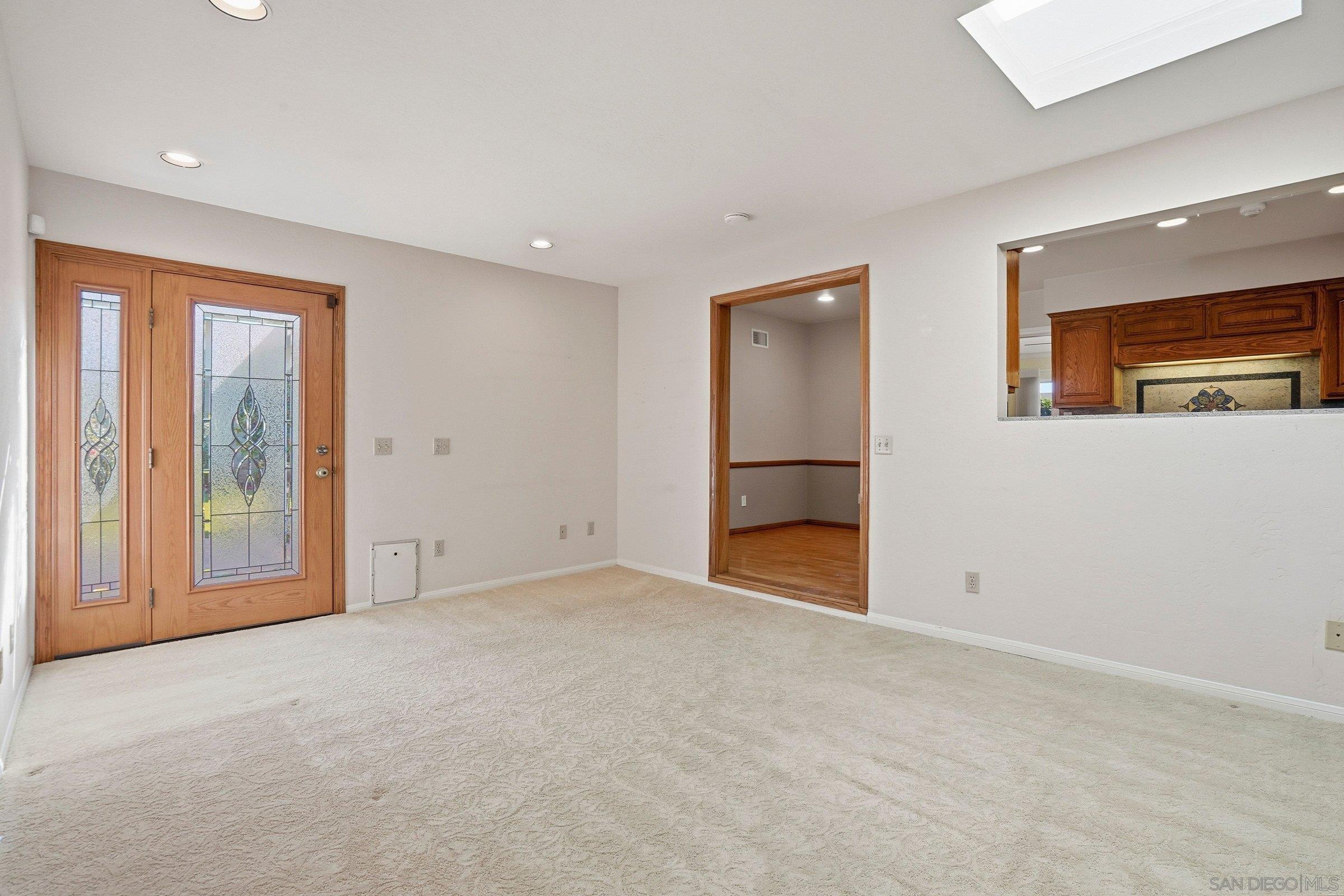 Detail Gallery Image 34 of 40 For 6110  Romany Dr, San Diego,  CA 92120 - 3 Beds | 3 Baths