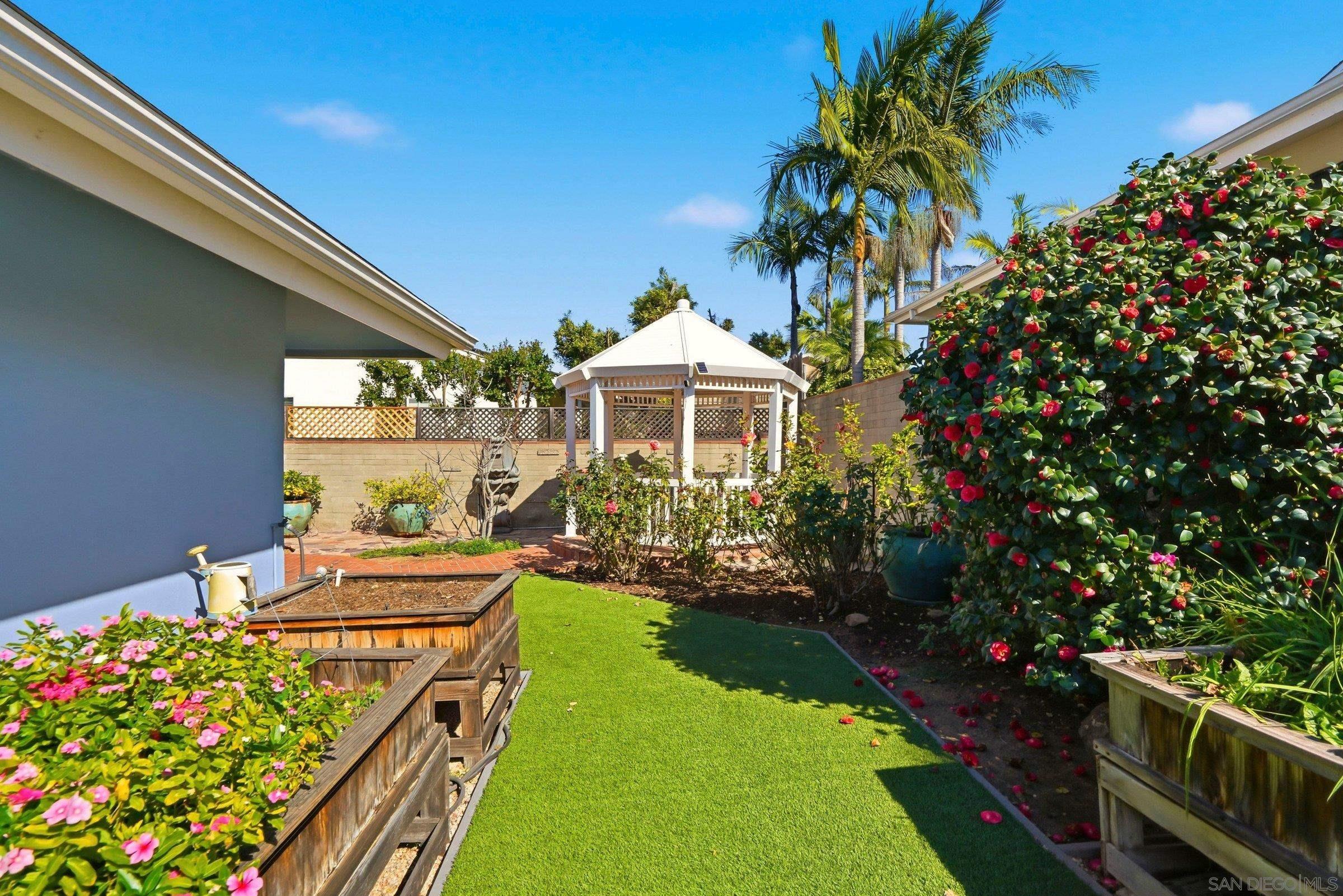 Detail Gallery Image 38 of 40 For 6110  Romany Dr, San Diego,  CA 92120 - 3 Beds | 3 Baths