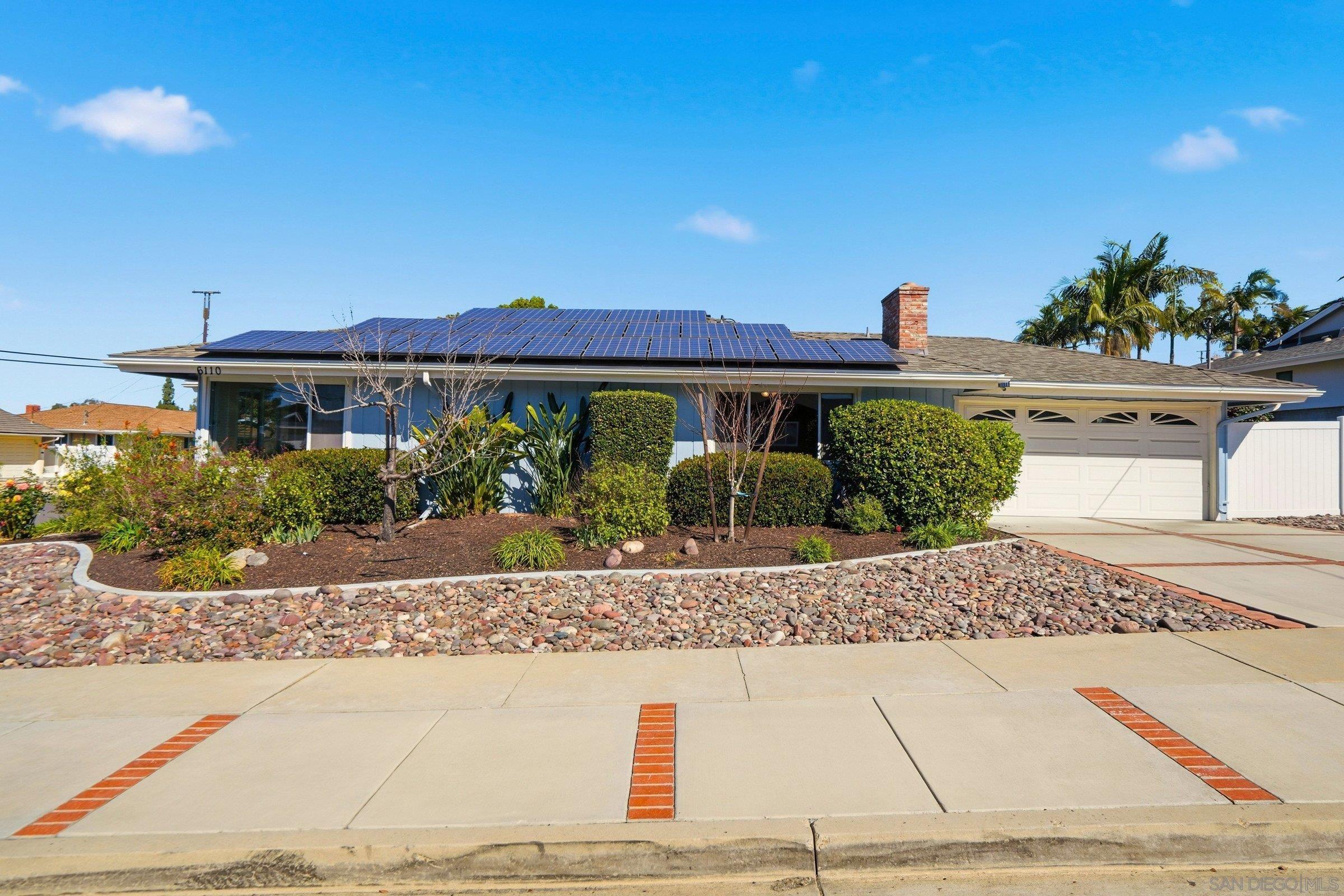 Detail Gallery Image 6 of 40 For 6110  Romany Dr, San Diego,  CA 92120 - 3 Beds | 3 Baths