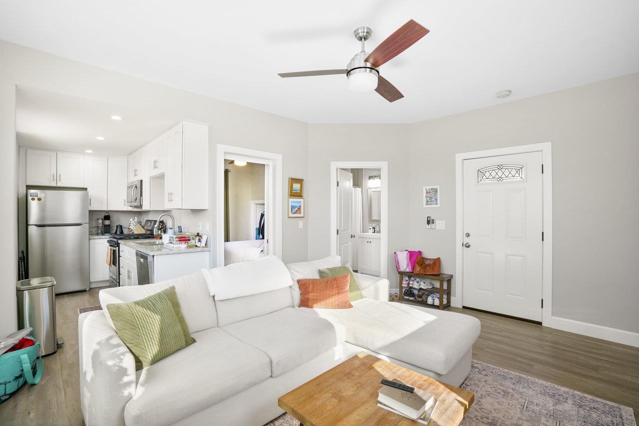 Detail Gallery Image 4 of 49 For 931-33  21st St, San Diego,  CA 92102 - – Beds | – Baths