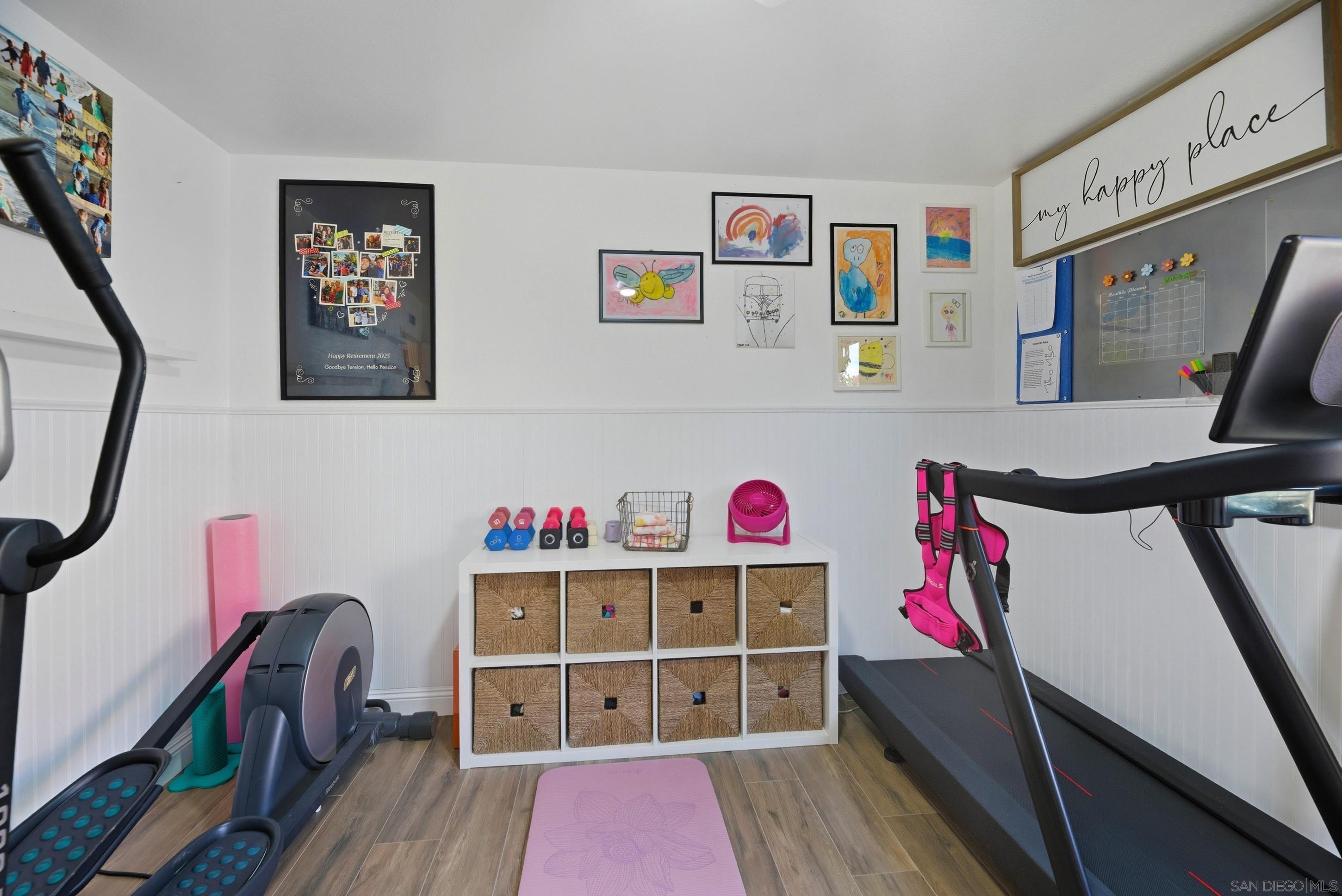 Detail Gallery Image 15 of 33 For 2121  Emberwood Way, Escondido,  CA 92029 - 3 Beds | 2 Baths