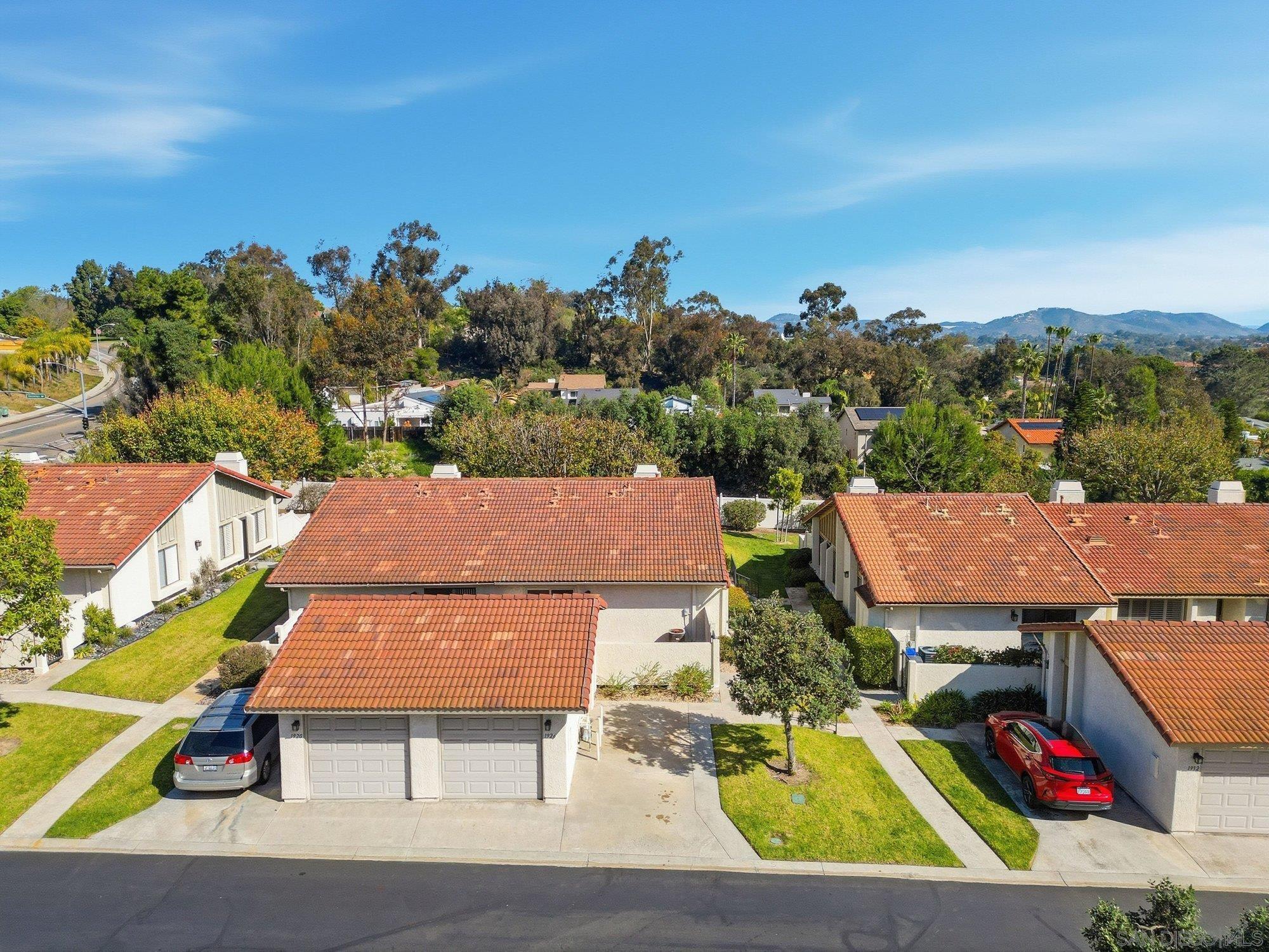 Detail Gallery Image 28 of 28 For 1926  Springdale Ln, Encinitas,  CA 92024 - 3 Beds | 2 Baths