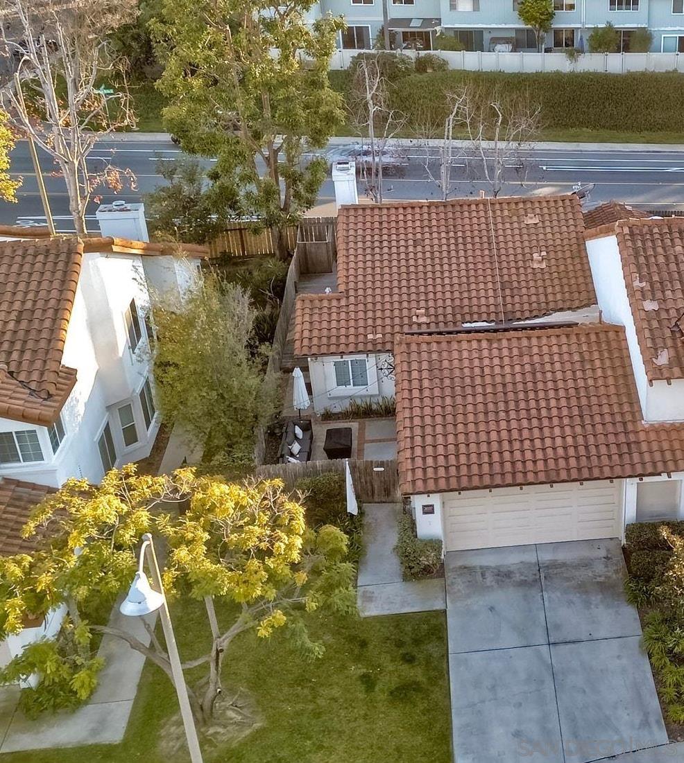 Detail Gallery Image 4 of 51 For 2037  Countrywood Way, Encinitas,  CA 92024 - 2 Beds | 2 Baths