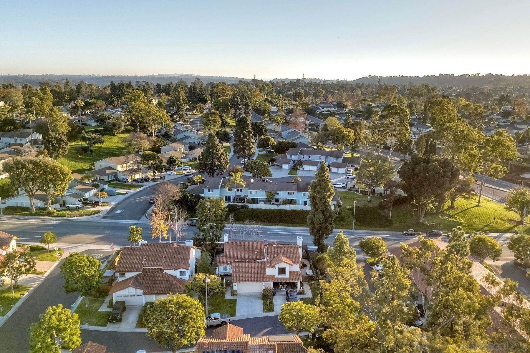 Detail Gallery Image 49 of 51 For 2037  Countrywood Way, Encinitas,  CA 92024 - 2 Beds | 2 Baths