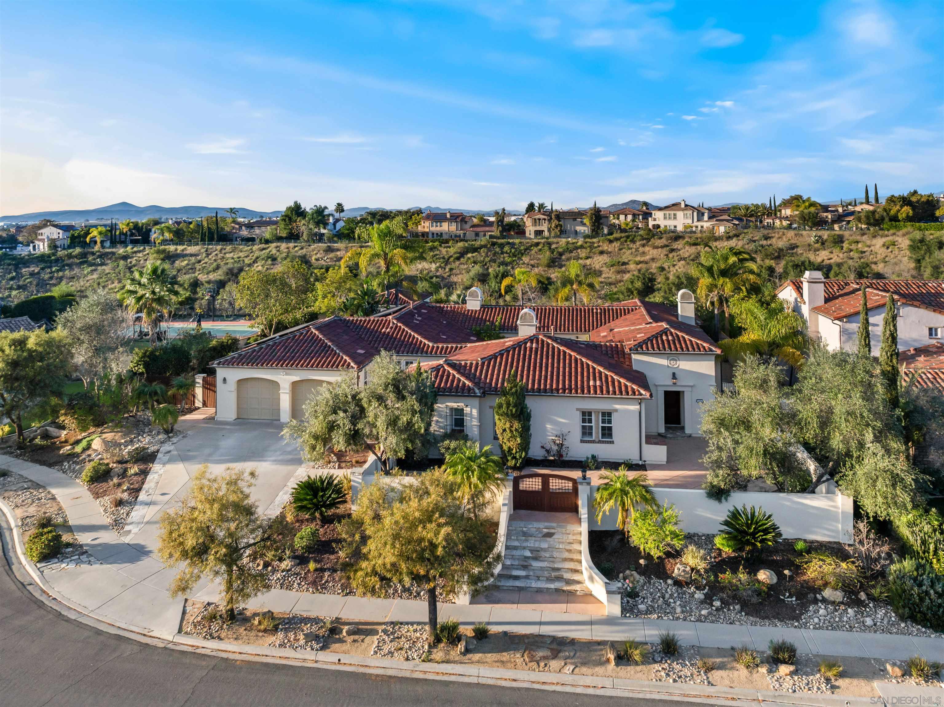 Detail Gallery Image 11 of 55 For 14854  Eden Mills Pl, San Diego,  CA 92131 - 5 Beds | 4/1 Baths