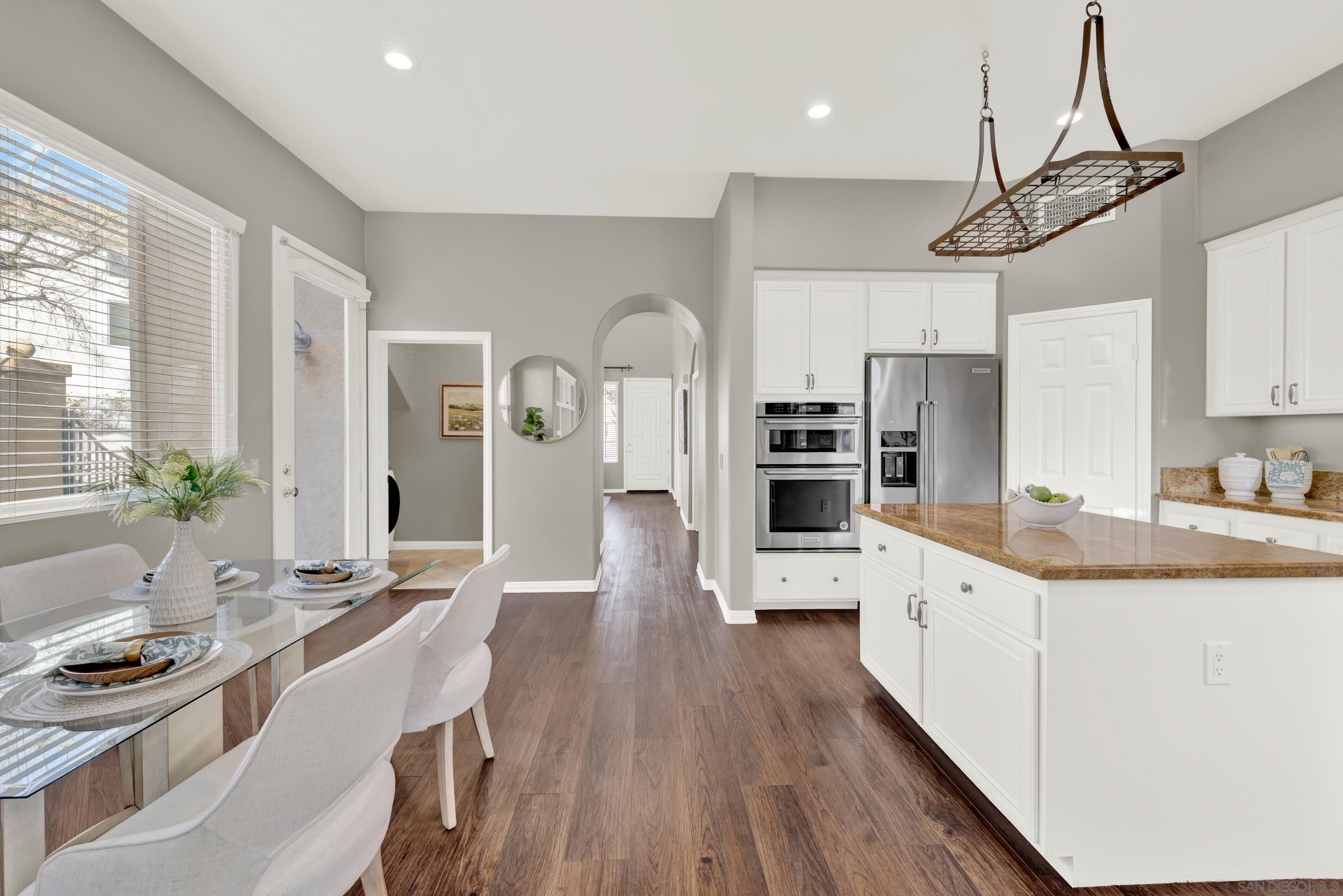 Detail Gallery Image 15 of 65 For 10109  Prairie Fawn Dr, San Diego,  CA 92127 - 5 Beds | 3 Baths