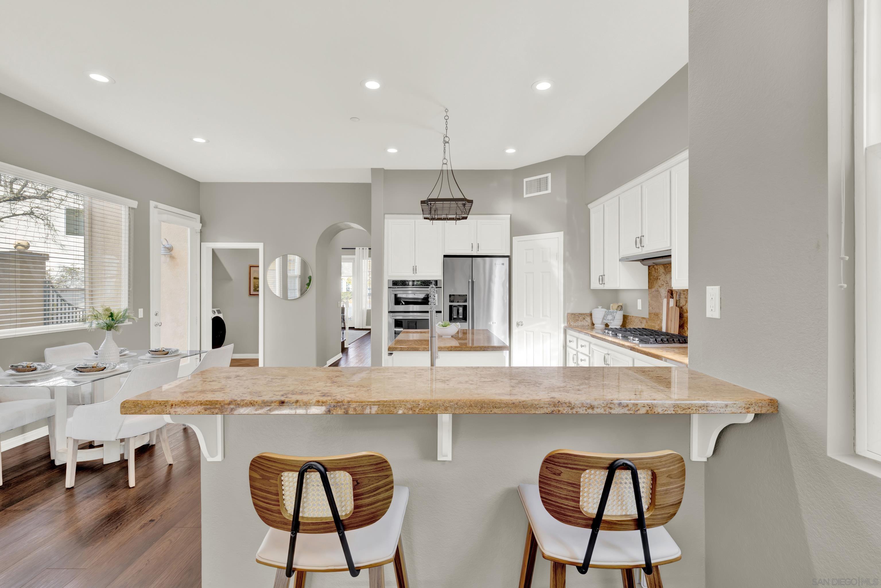 Detail Gallery Image 16 of 65 For 10109  Prairie Fawn Dr, San Diego,  CA 92127 - 5 Beds | 3 Baths