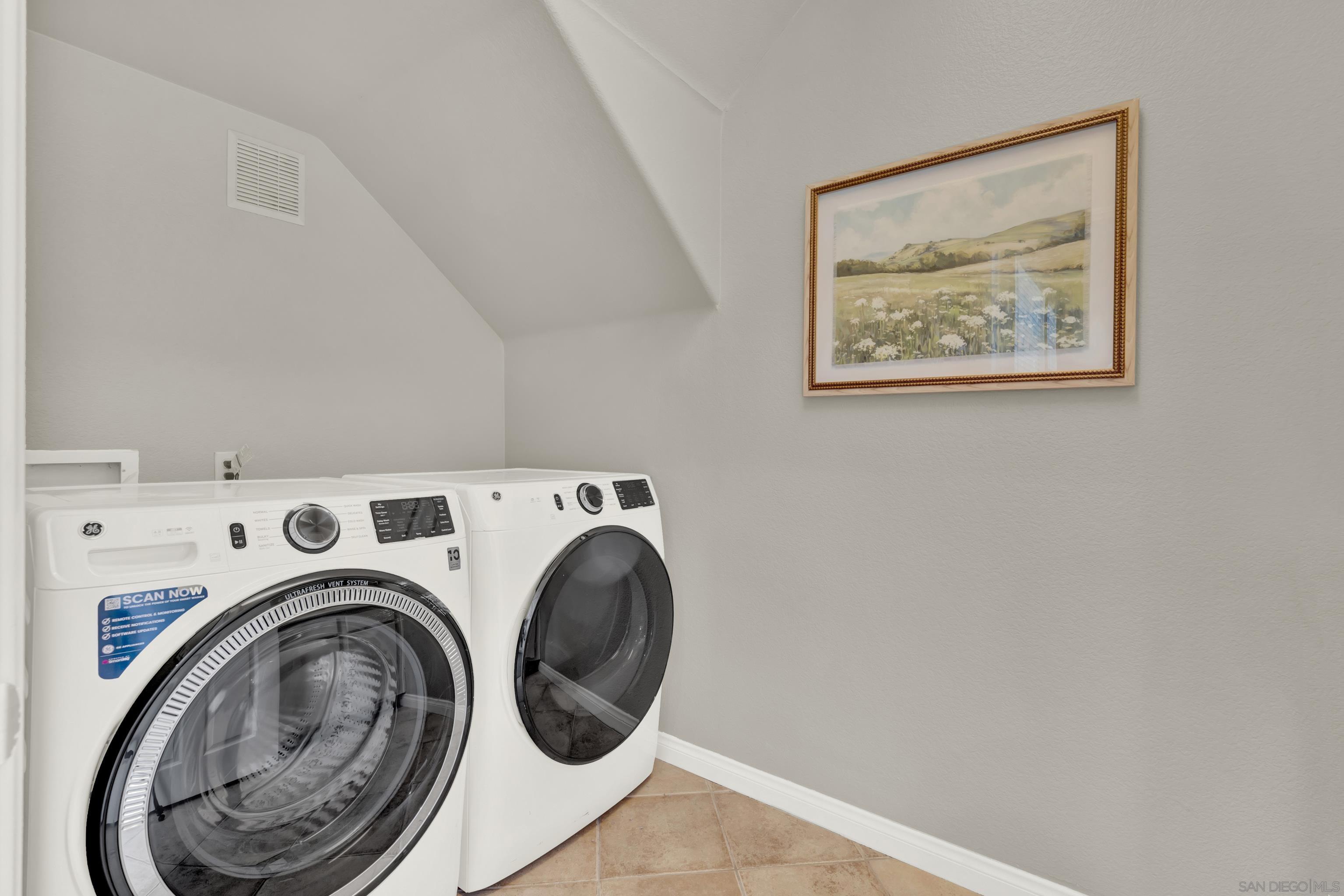 Detail Gallery Image 23 of 65 For 10109  Prairie Fawn Dr, San Diego,  CA 92127 - 5 Beds | 3 Baths