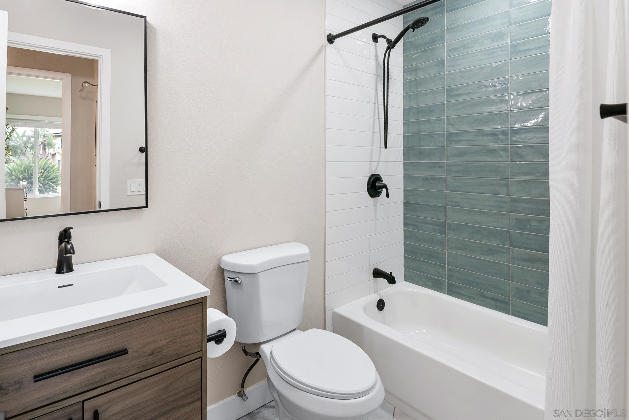 Detail Gallery Image 29 of 46 For 6832  Lazy Clouds, San Diego,  CA 92120 - 3 Beds | 2 Baths