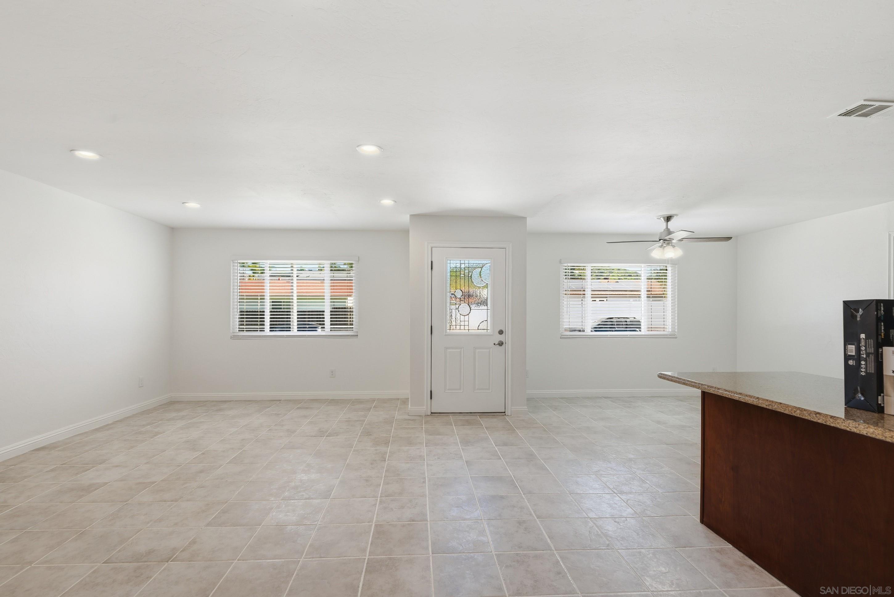 Detail Gallery Image 11 of 50 For 9810  Colt Lane, Lakeside,  CA 92040 - 3 Beds | 2 Baths