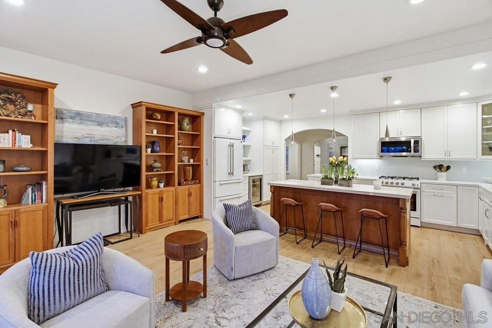 Detail Gallery Image 16 of 75 For 4460  Niagara Avenue, San Diego,  CA 92107 - 4 Beds | 4 Baths