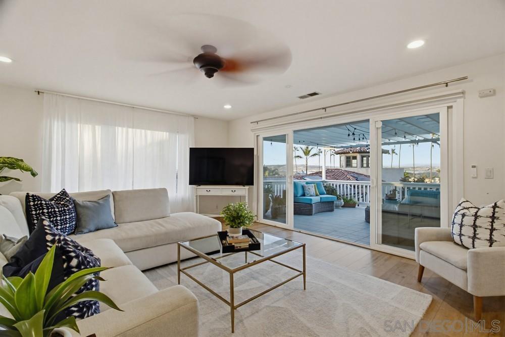 Detail Gallery Image 28 of 75 For 4460  Niagara Avenue, San Diego,  CA 92107 - 4 Beds | 4 Baths