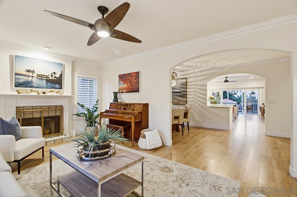 Detail Gallery Image 8 of 75 For 4460  Niagara Avenue, San Diego,  CA 92107 - 4 Beds | 4 Baths