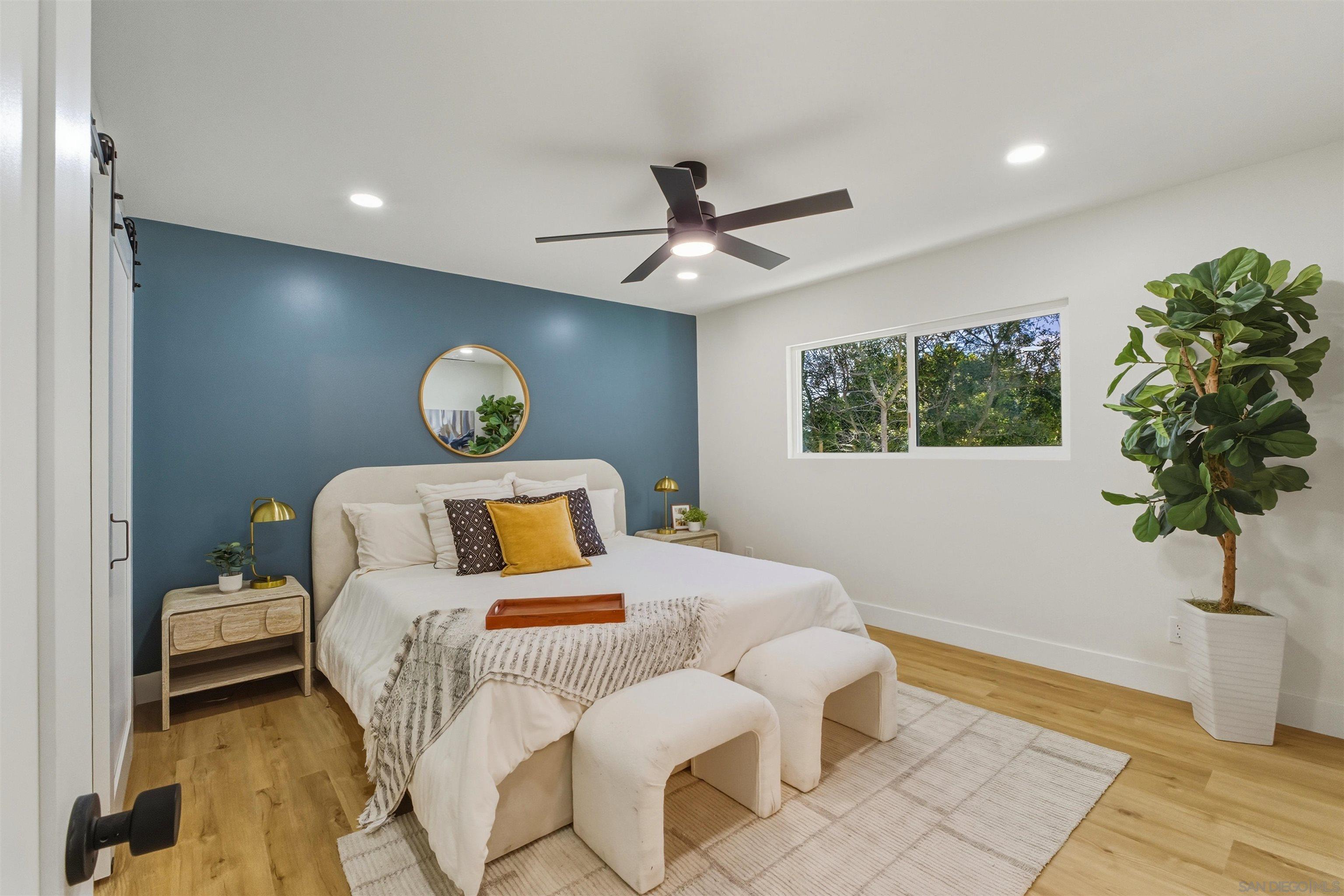 Detail Gallery Image 14 of 37 For 11035  Avenida Maria, San Diego,  CA 92129 - 4 Beds | 3/1 Baths