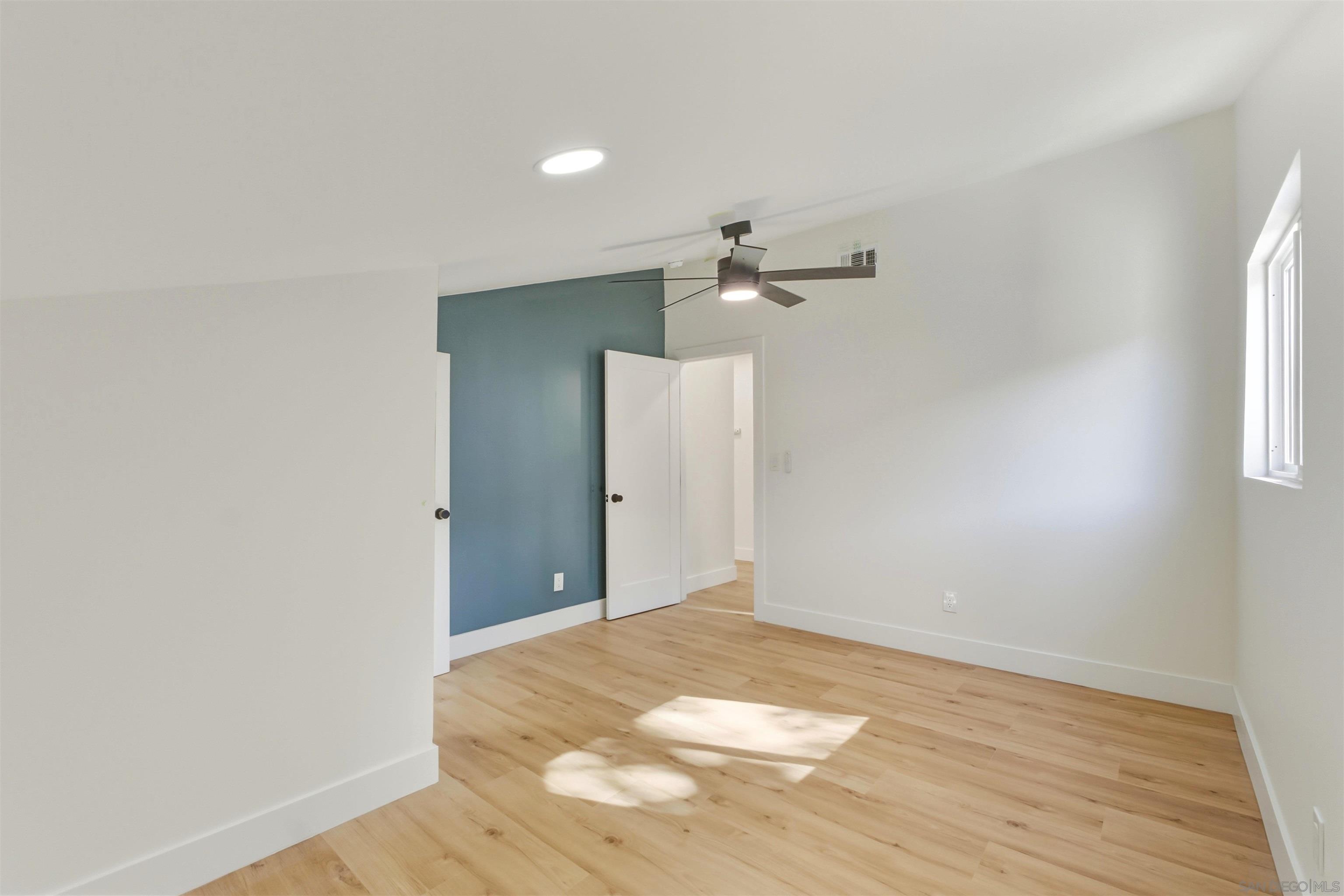 Detail Gallery Image 23 of 38 For 11035  Avenida Maria, San Diego,  CA 92129 - 4 Beds | 3/1 Baths