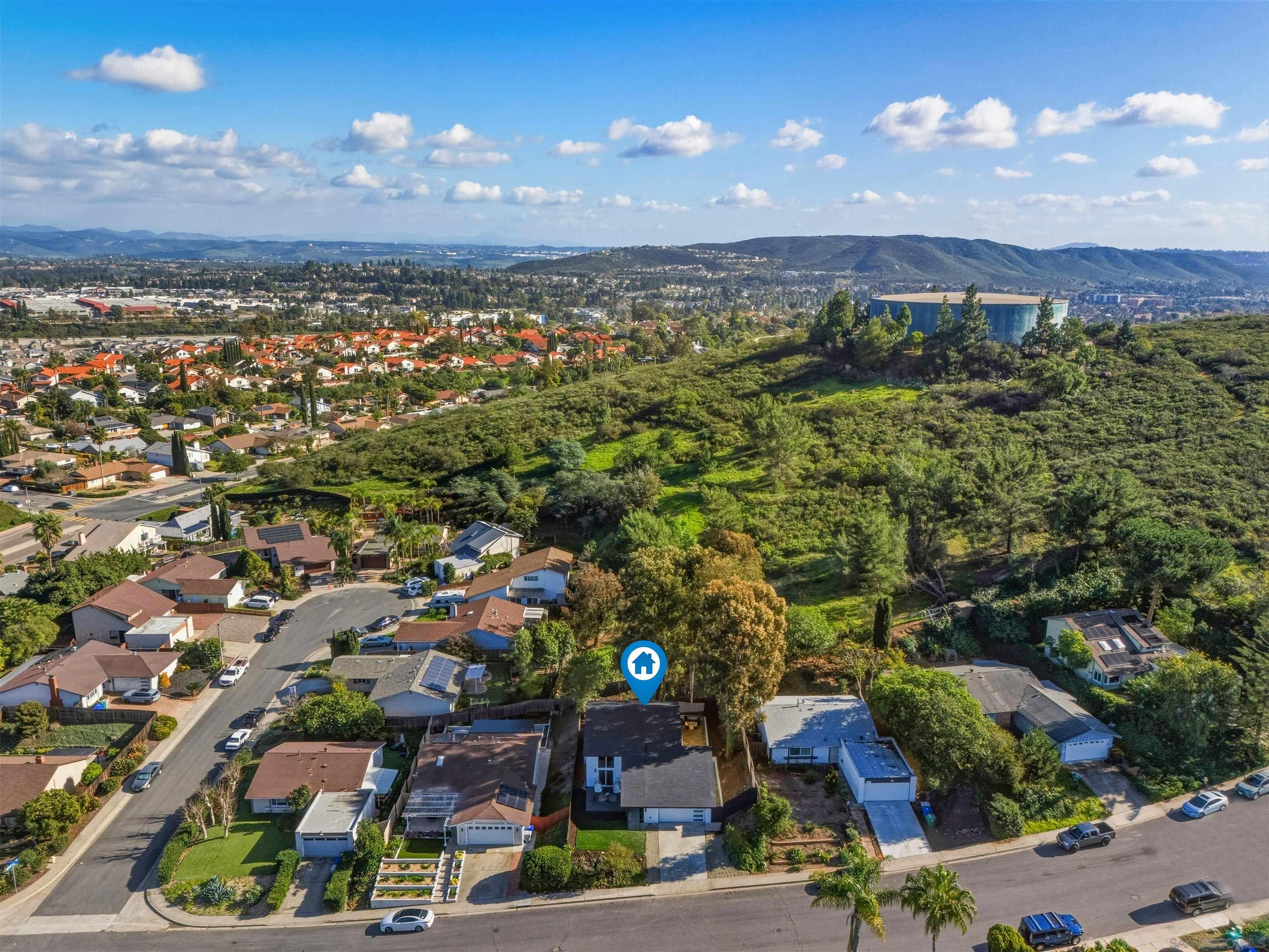 Detail Gallery Image 35 of 38 For 11035  Avenida Maria, San Diego,  CA 92129 - 4 Beds | 3/1 Baths