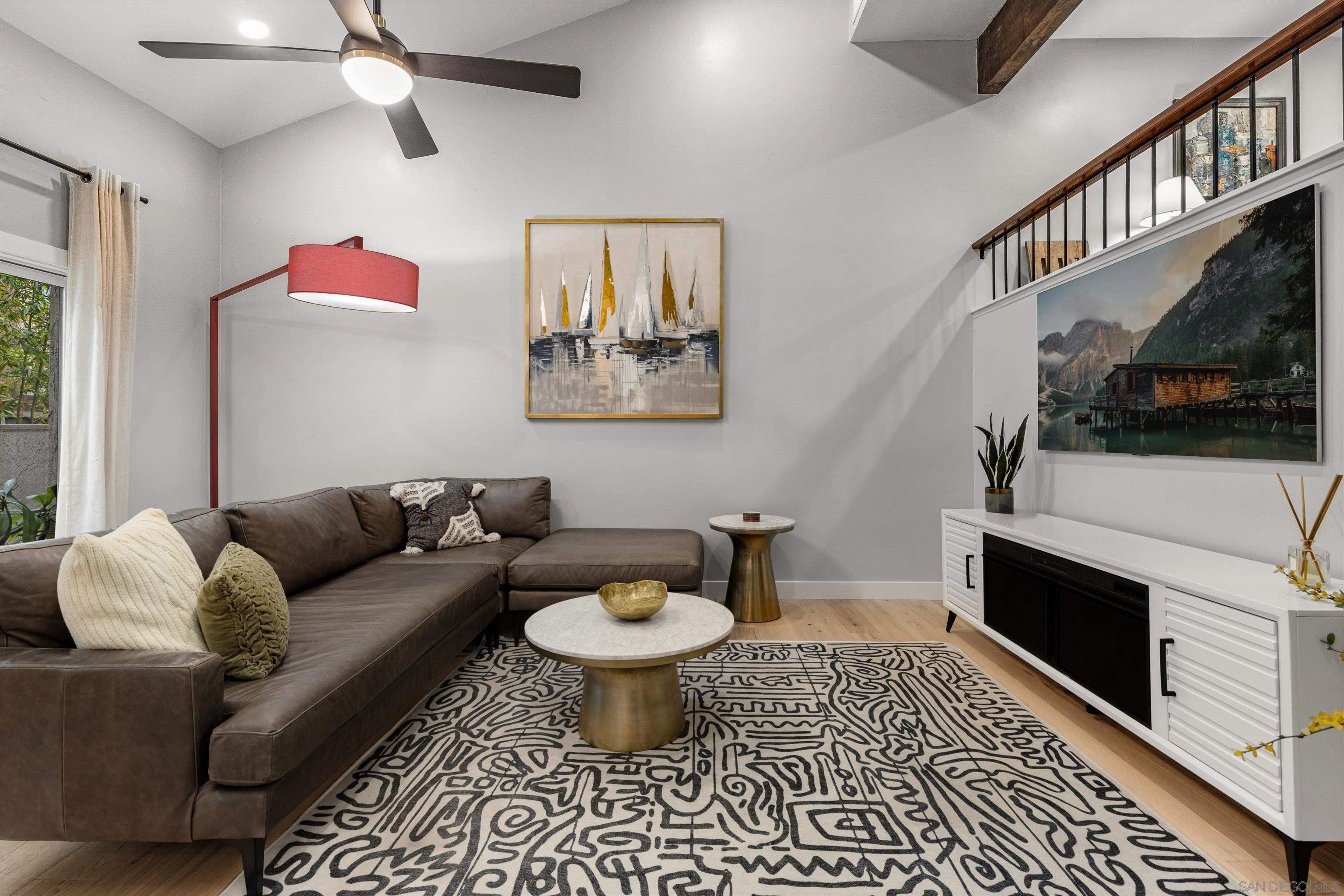 Detail Gallery Image 4 of 38 For 3320  Caminito Eastbluff  #135,  La Jolla,  CA 92037 - 3 Beds | 2/1 Baths