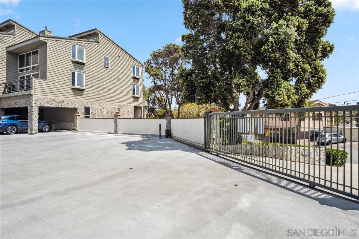 Detail Gallery Image 21 of 49 For 940  Sealane Dr  #5,  Encinitas,  CA 92024 - 2 Beds | 2 Baths