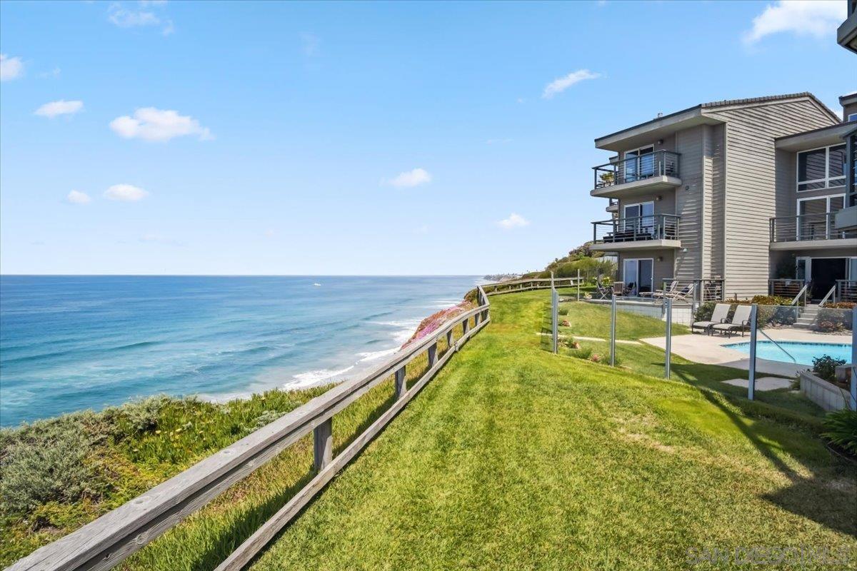 Detail Gallery Image 28 of 49 For 940  Sealane Dr  #5,  Encinitas,  CA 92024 - 2 Beds | 2 Baths