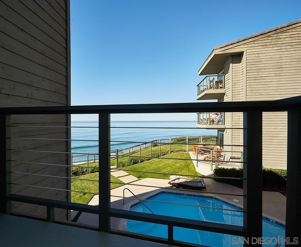 Detail Gallery Image 6 of 49 For 940  Sealane Dr  #5,  Encinitas,  CA 92024 - 2 Beds | 2 Baths