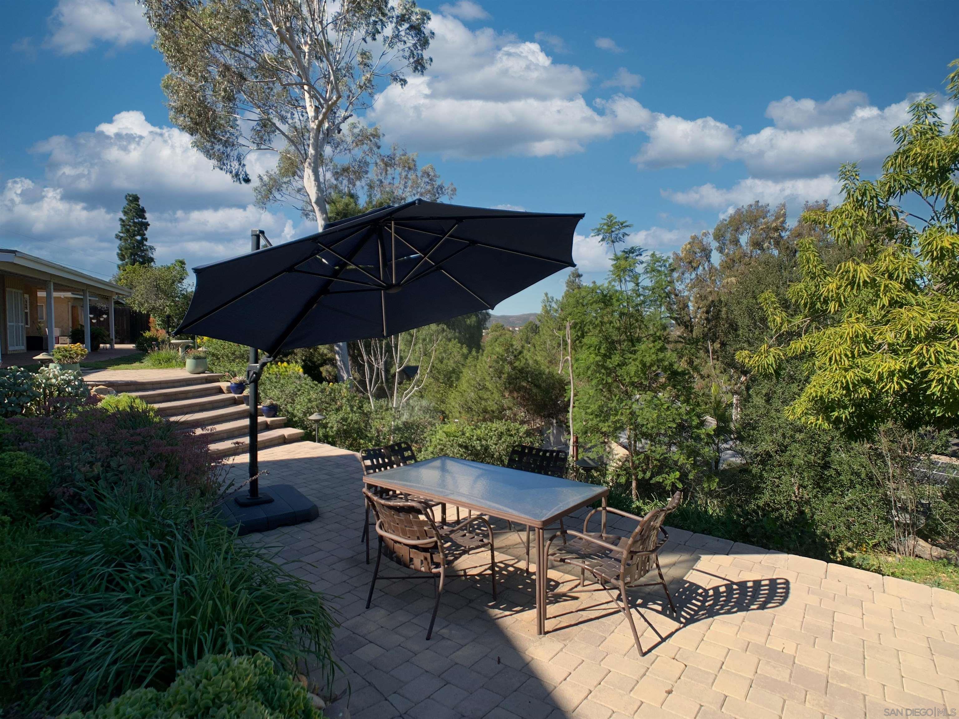 Detail Gallery Image 6 of 32 For 9218  Briercrest Dr, La Mesa,  CA 91942 - 3 Beds | 2 Baths