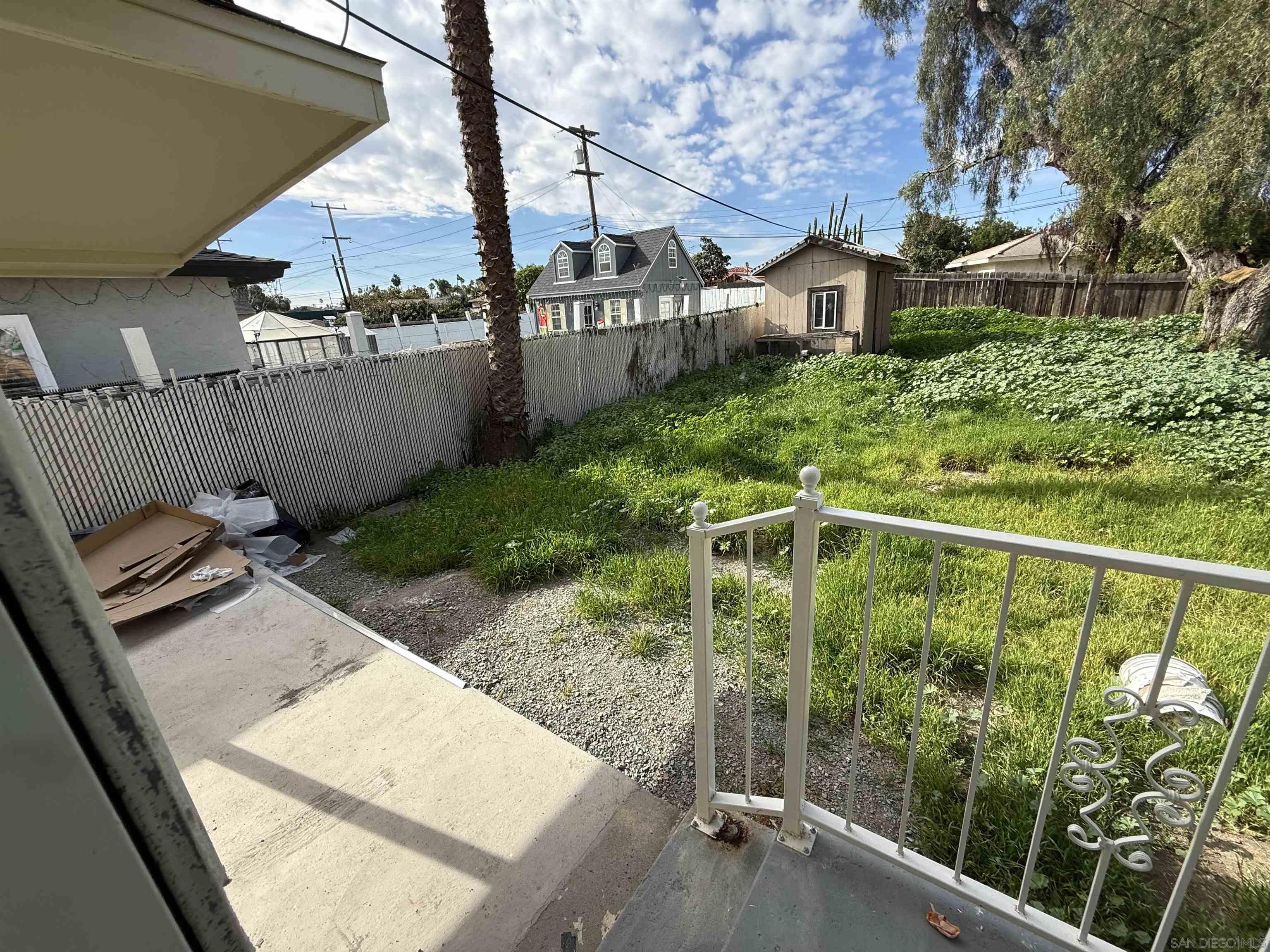 Detail Gallery Image 6 of 7 For 1002  Woodlawn Avenue, Chula Vista,  CA 91911 - 3 Beds | 1 Baths