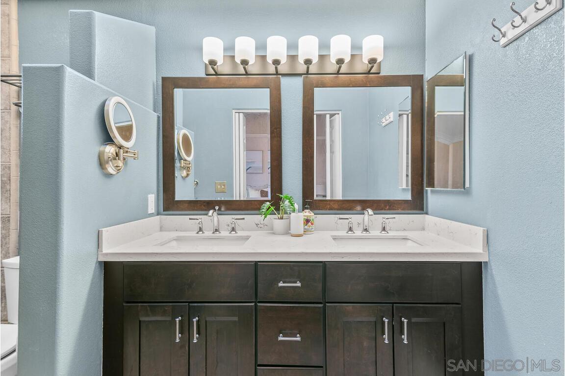 Detail Gallery Image 19 of 45 For 9160  Paseo Cresta, Santee,  CA 92071 - 3 Beds | 2 Baths