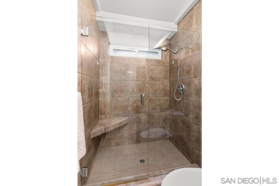 Detail Gallery Image 20 of 45 For 9160  Paseo Cresta, Santee,  CA 92071 - 3 Beds | 2 Baths