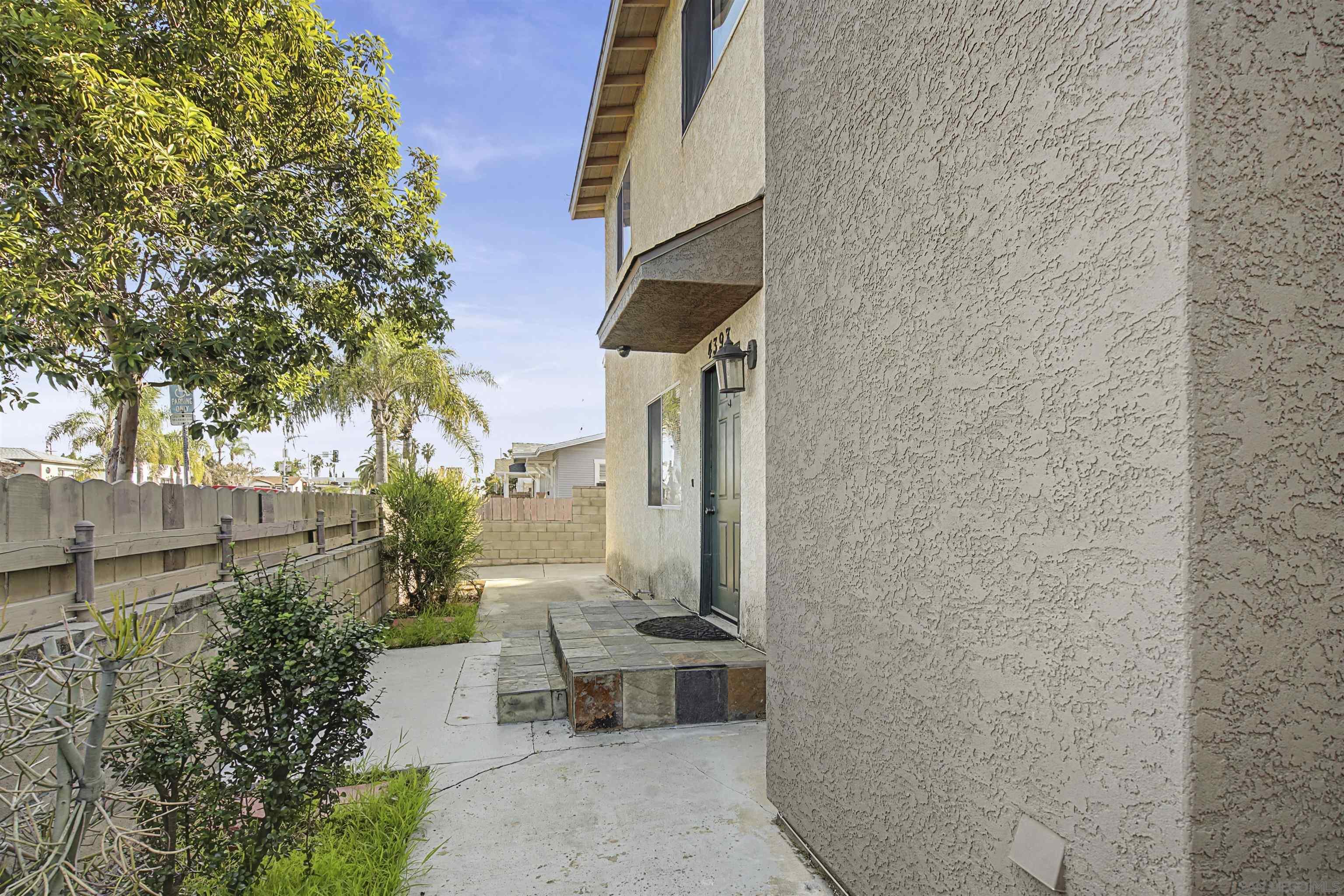 Detail Gallery Image 11 of 45 For 4397 - 4399  Swift Ave, San Diego,  CA 92104 - – Beds | – Baths