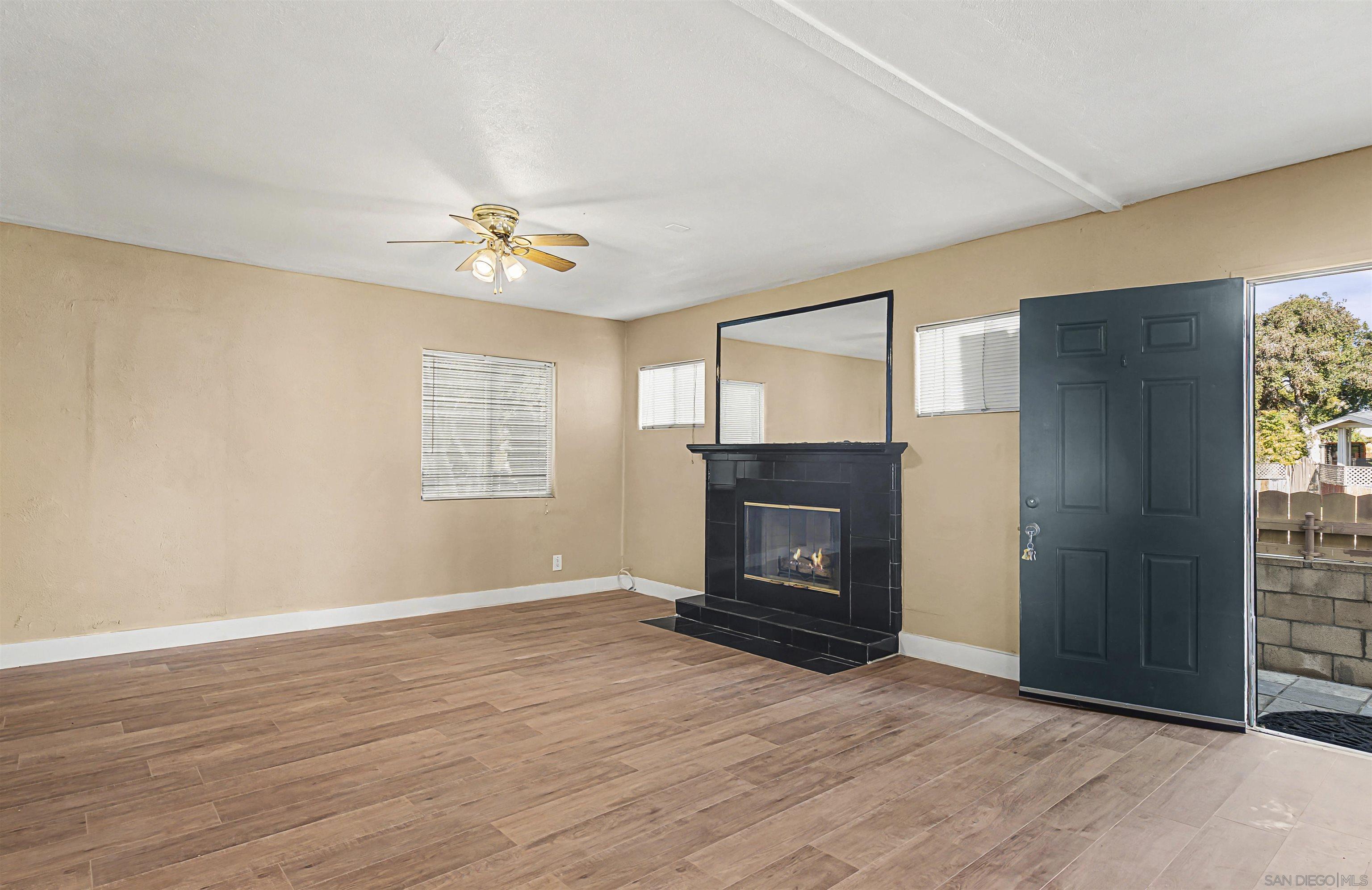 Detail Gallery Image 40 of 45 For 4397 - 4399  Swift Ave, San Diego,  CA 92104 - – Beds | – Baths