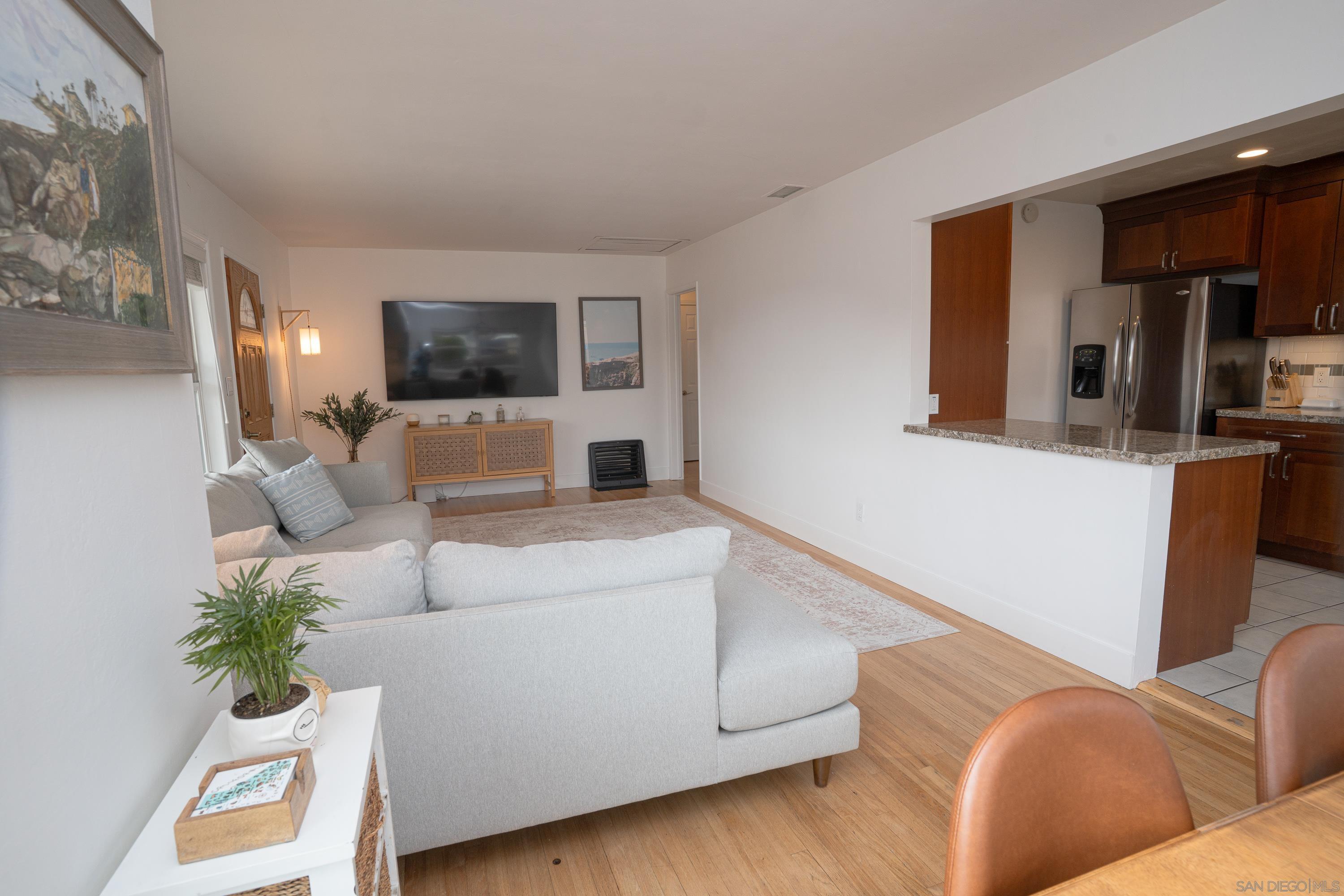 Detail Gallery Image 15 of 38 For 4810  Twain Ave., San Diego,  CA 92120 - 3 Beds | 2 Baths