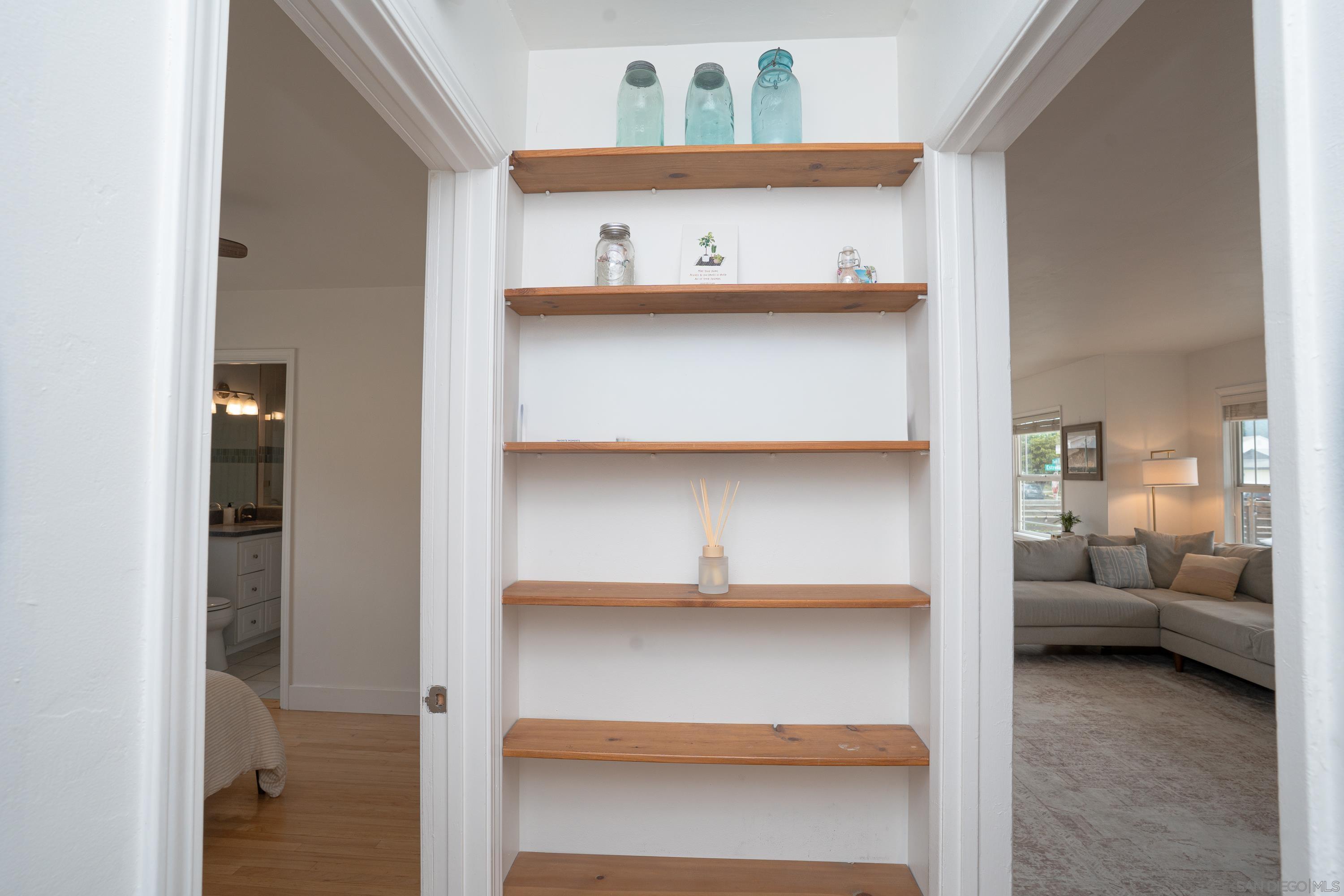 Detail Gallery Image 16 of 38 For 4810  Twain Ave., San Diego,  CA 92120 - 3 Beds | 2 Baths