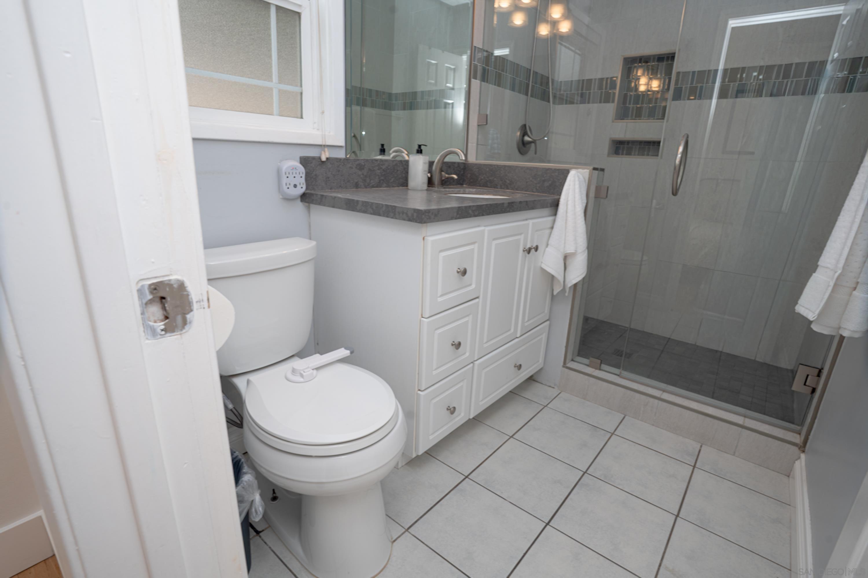 Detail Gallery Image 20 of 38 For 4810  Twain Ave., San Diego,  CA 92120 - 3 Beds | 2 Baths