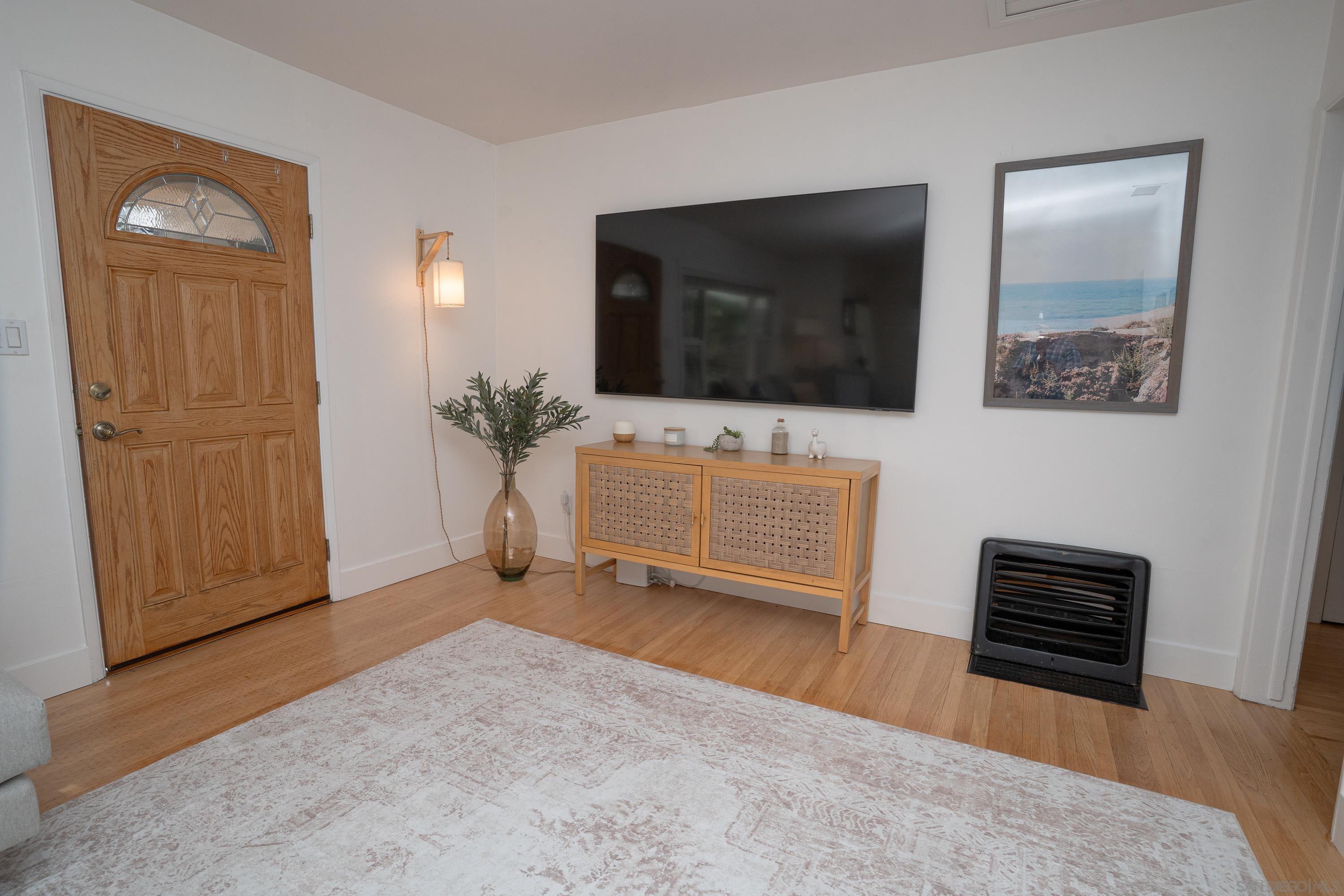 Detail Gallery Image 8 of 38 For 4810  Twain Ave., San Diego,  CA 92120 - 3 Beds | 2 Baths