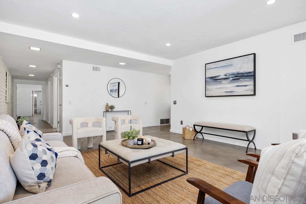 Detail Gallery Image 11 of 25 For 1448  La Linda Dr, San Marcos,  CA 92078 - 2 Beds | 2 Baths