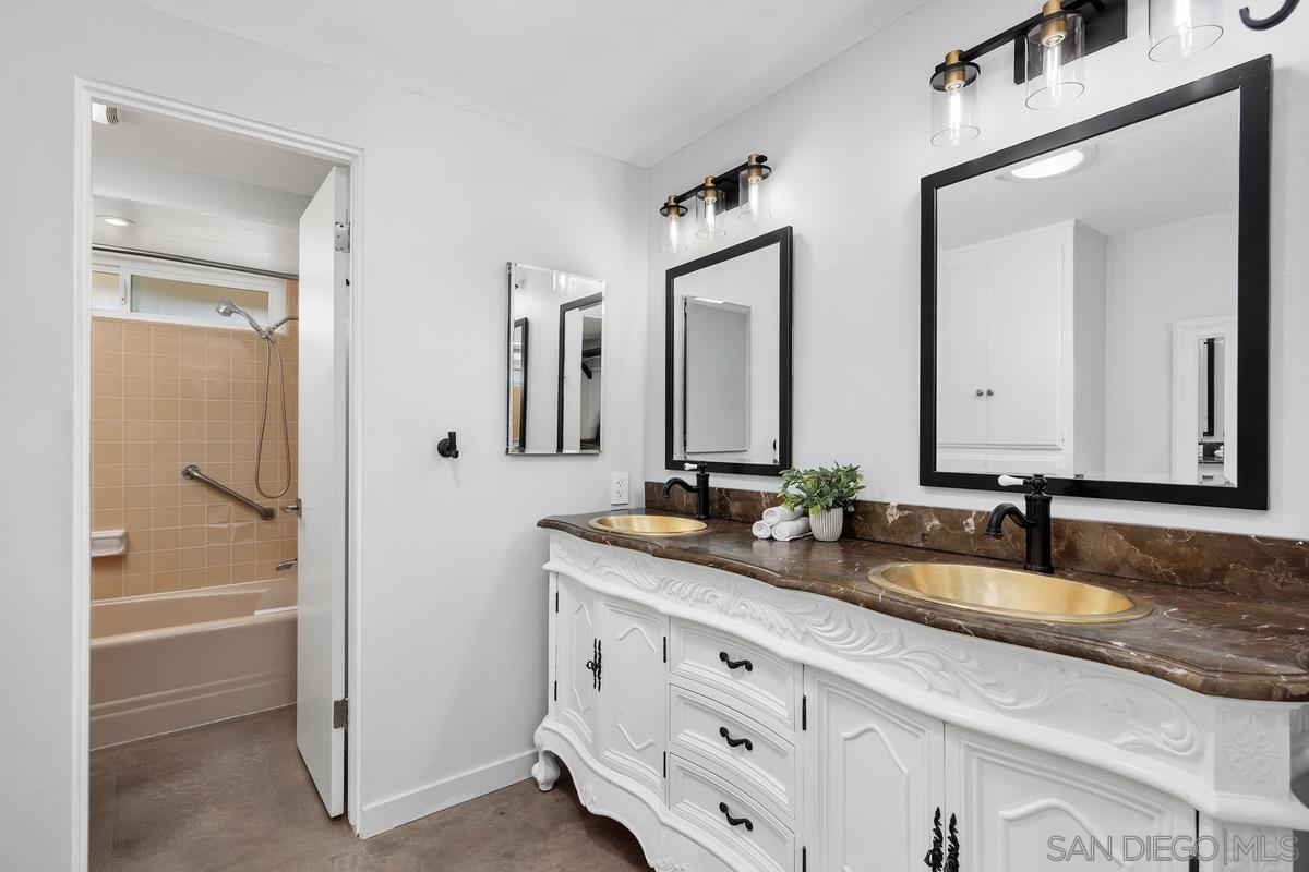 Detail Gallery Image 17 of 25 For 1448  La Linda Dr, San Marcos,  CA 92078 - 2 Beds | 2 Baths