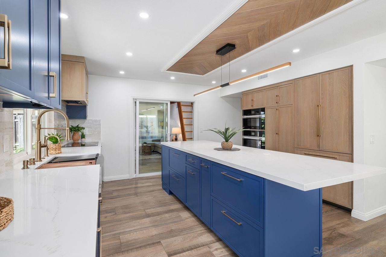 Detail Gallery Image 10 of 30 For 4404  Vivaracho Ct, San Diego,  CA 92124 - 4 Beds | 2/1 Baths