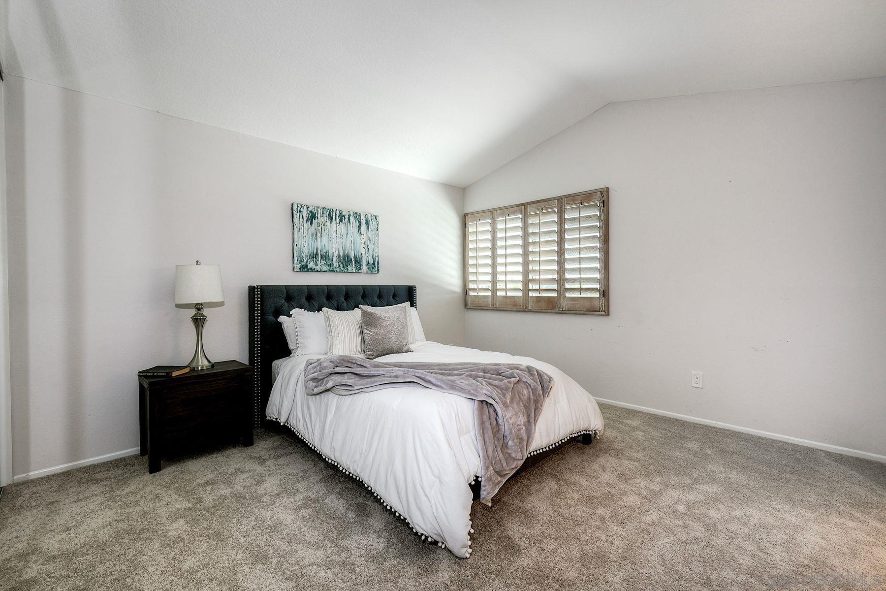 Detail Gallery Image 14 of 25 For 10620  Granby Way, San Diego,  CA 92126 - 3 Beds | 2/1 Baths
