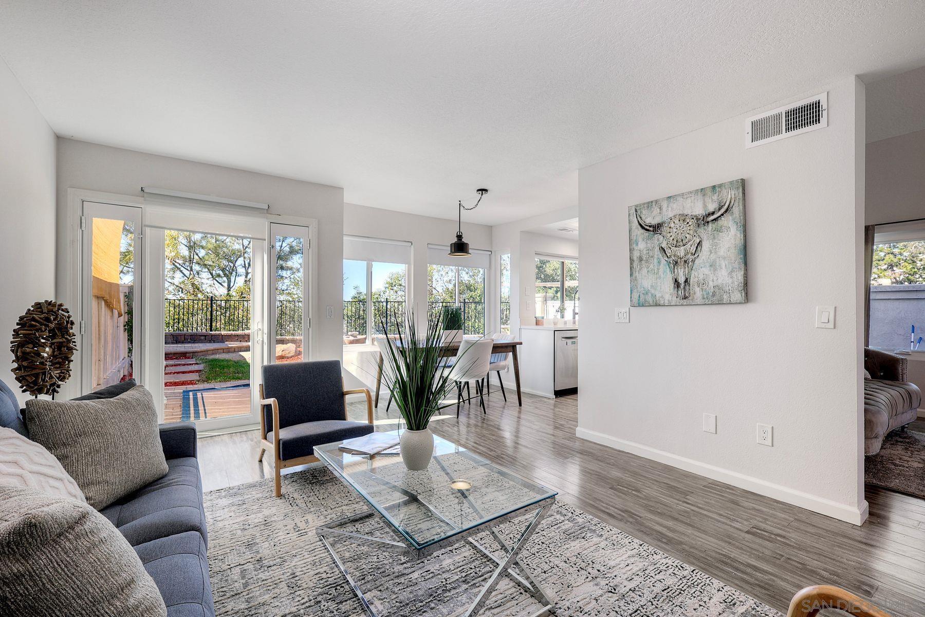 Detail Gallery Image 10 of 25 For 10620  Granby Way, San Diego,  CA 92126 - 3 Beds | 2/1 Baths