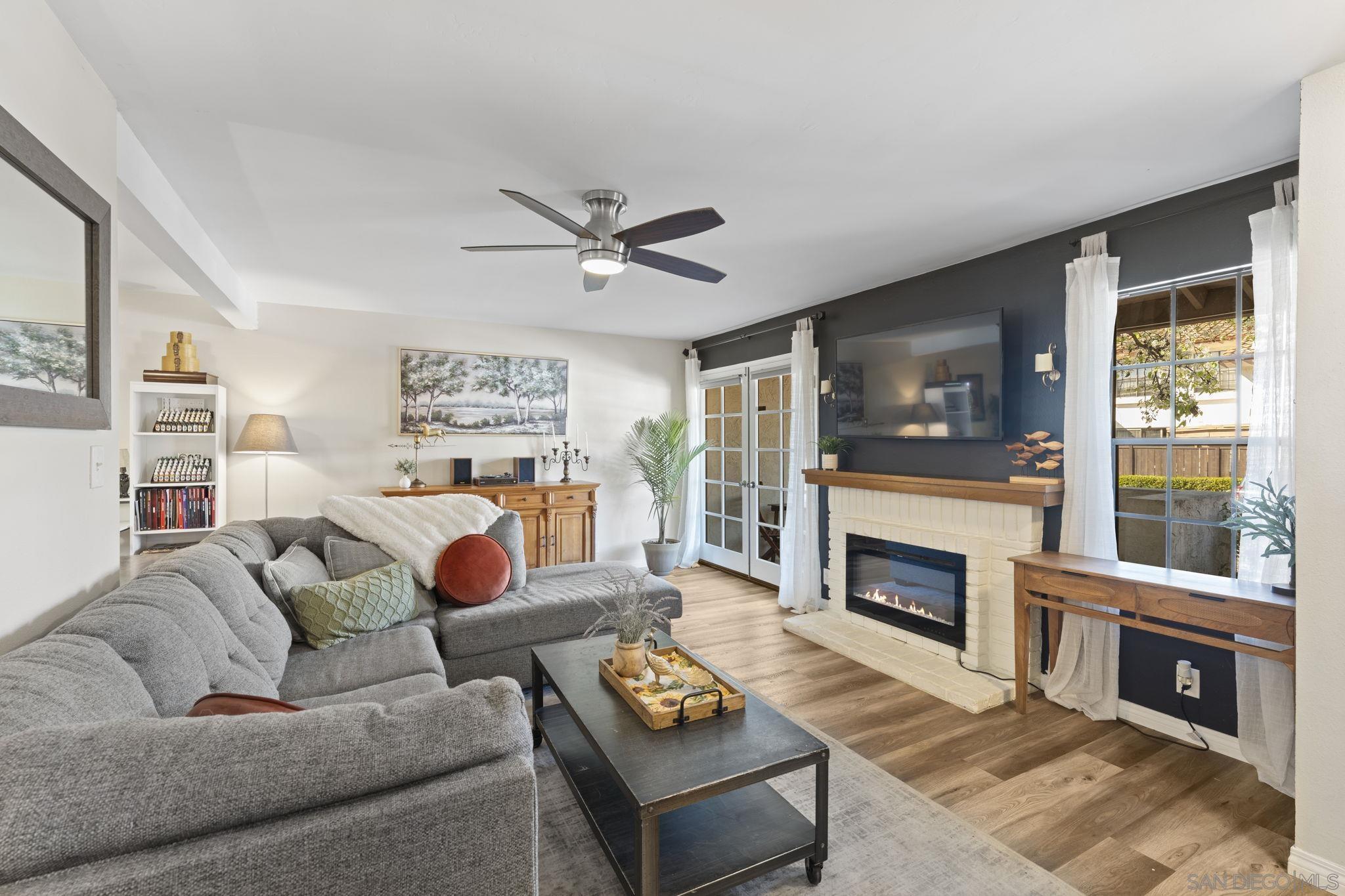 Front Image Thumbnail for SD260002877