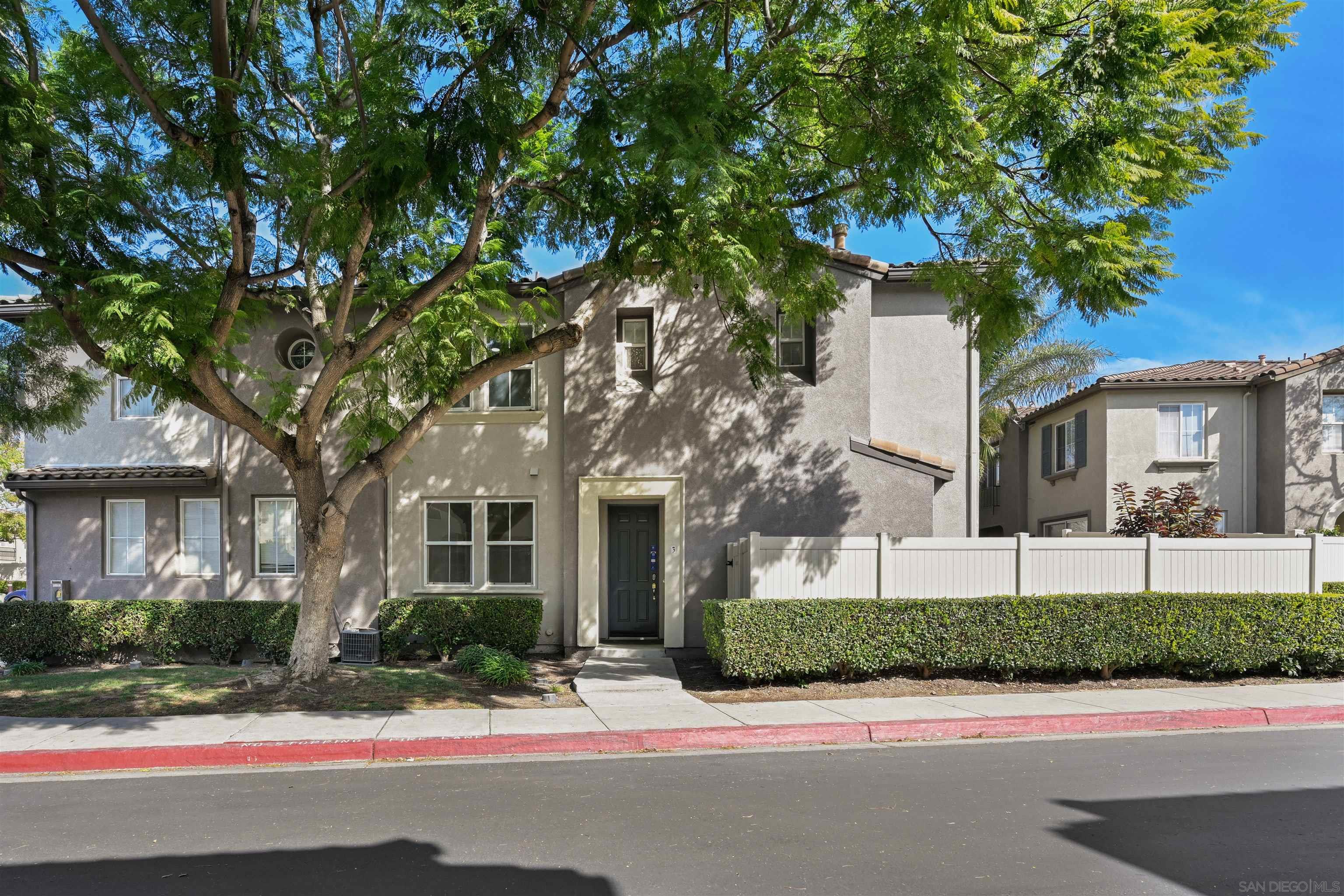 Front Image Thumbnail for SD260002878